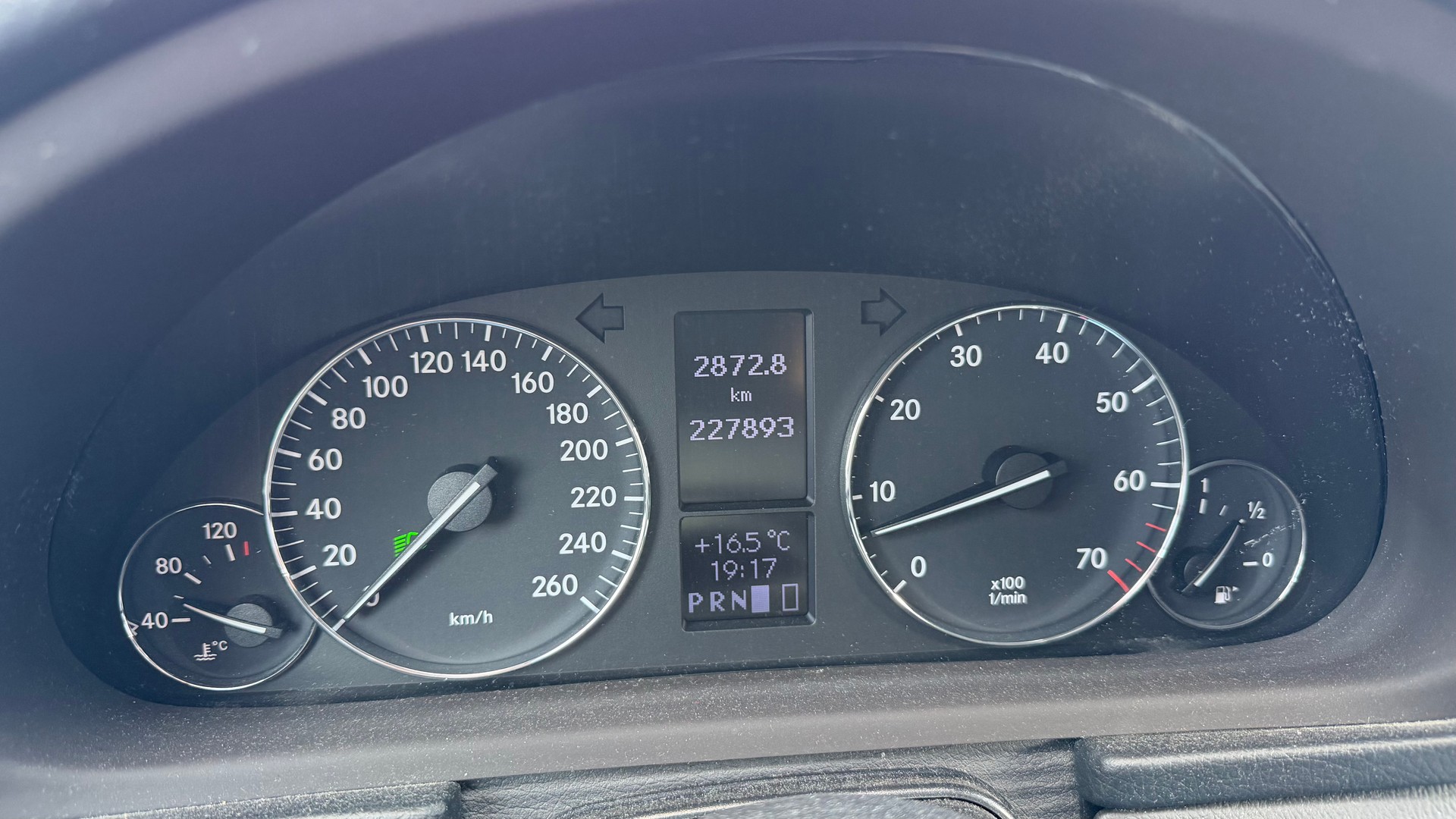 MERCEDES-BENZ C 180 Kompressor Avantgarde-image-11