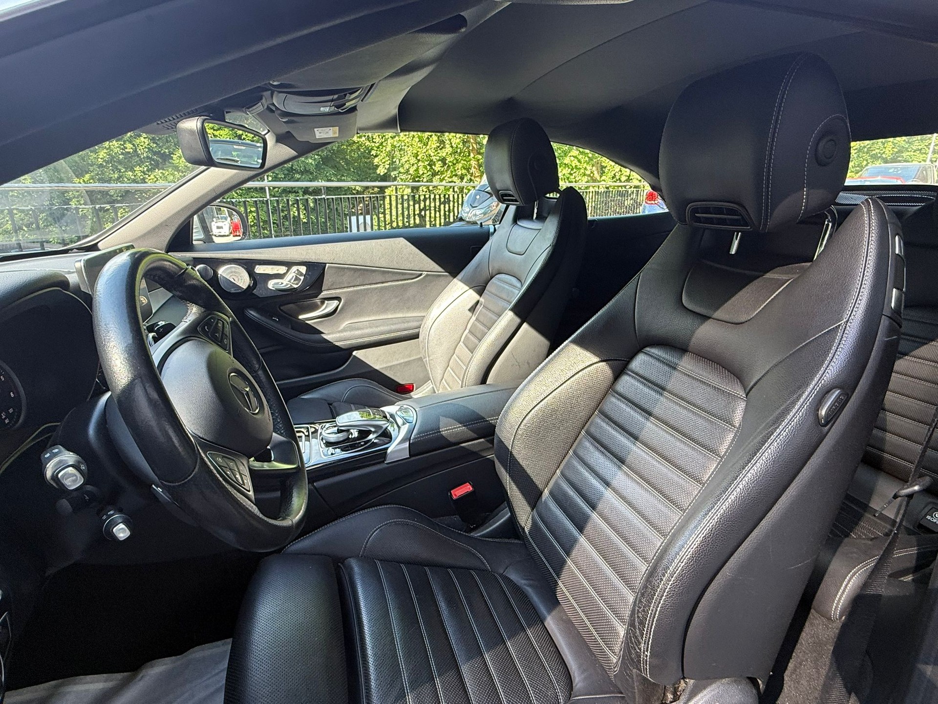 MERCEDES-BENZ C 220 d Cabriolet 9G-Tronic-image-8
