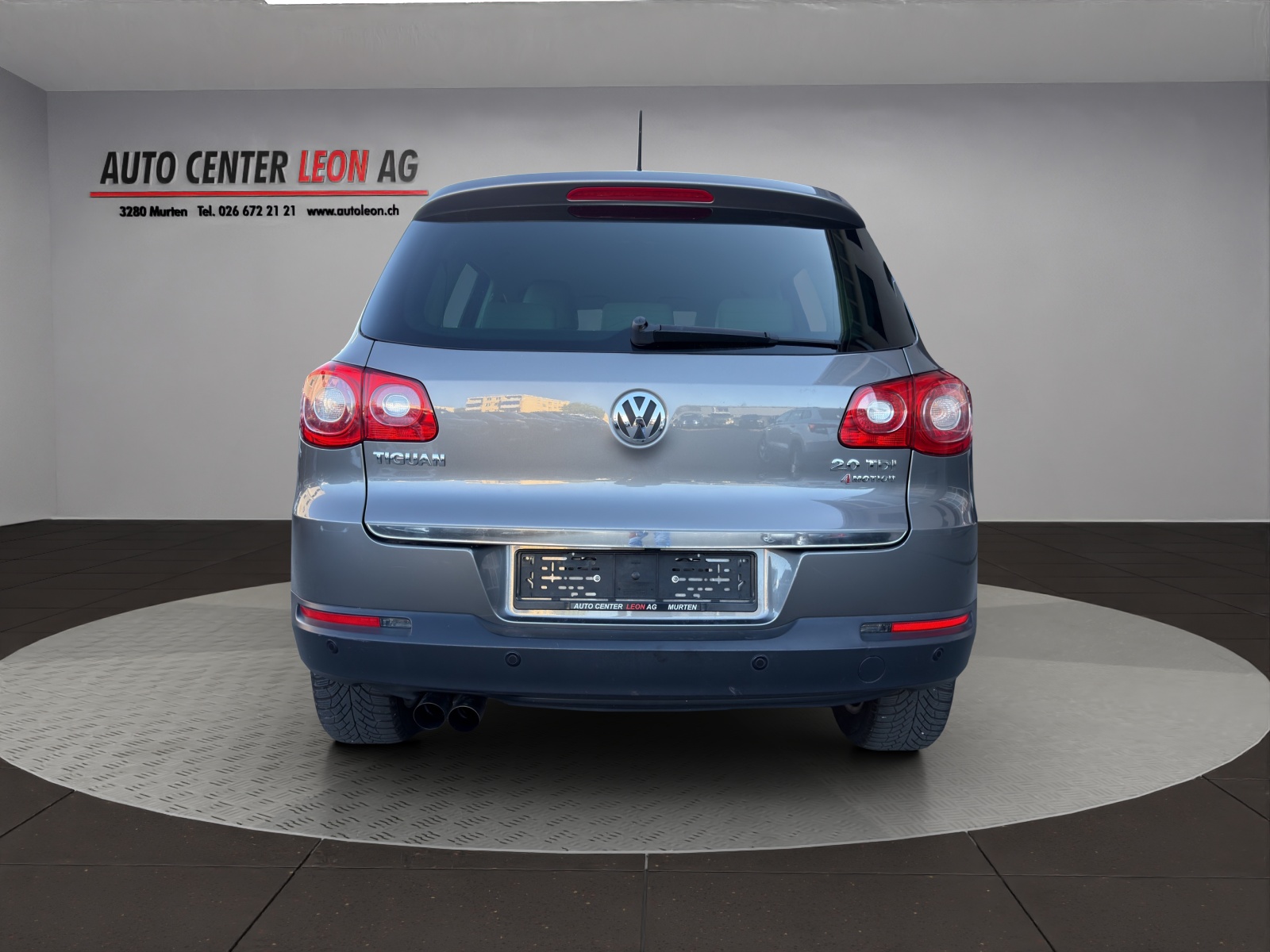 VW Tiguan 2.0 TDI Sport&Style DSG-image-4