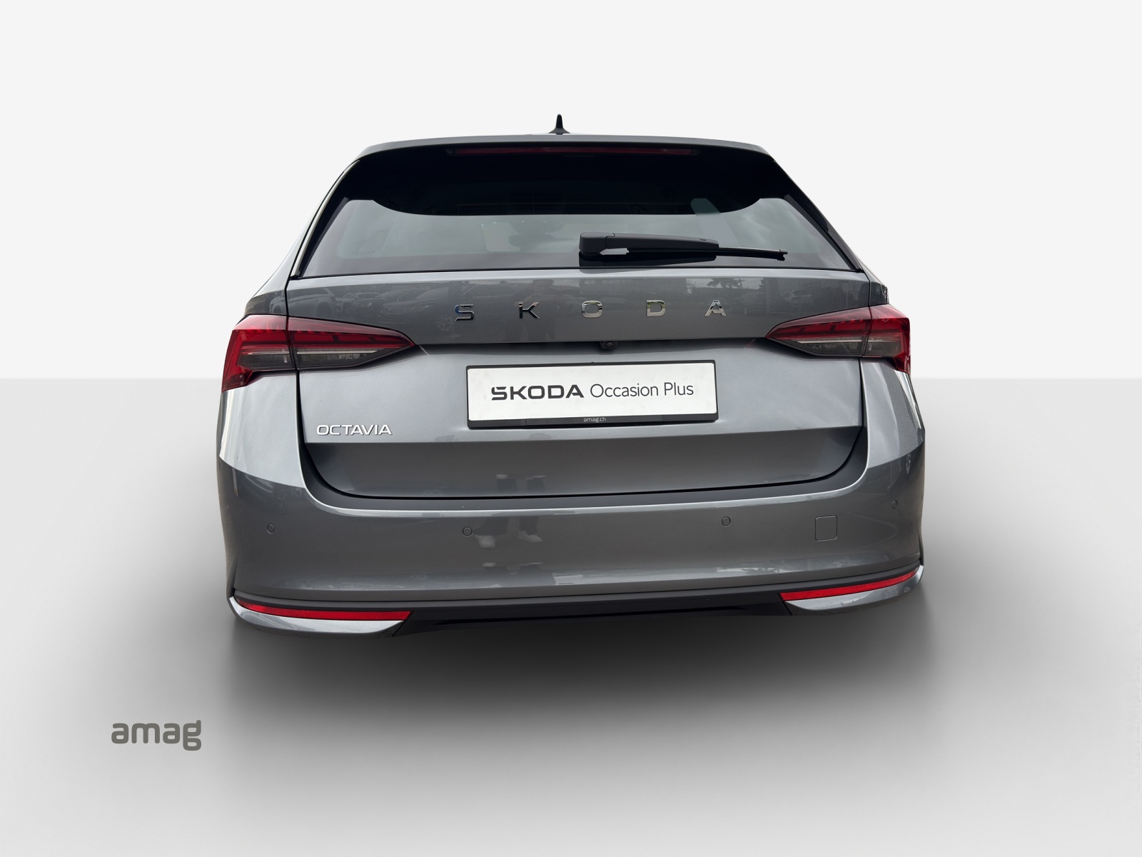 SKODA Octavia Combi 1.5 TSI mHEV DSG Dynamic-image-3
