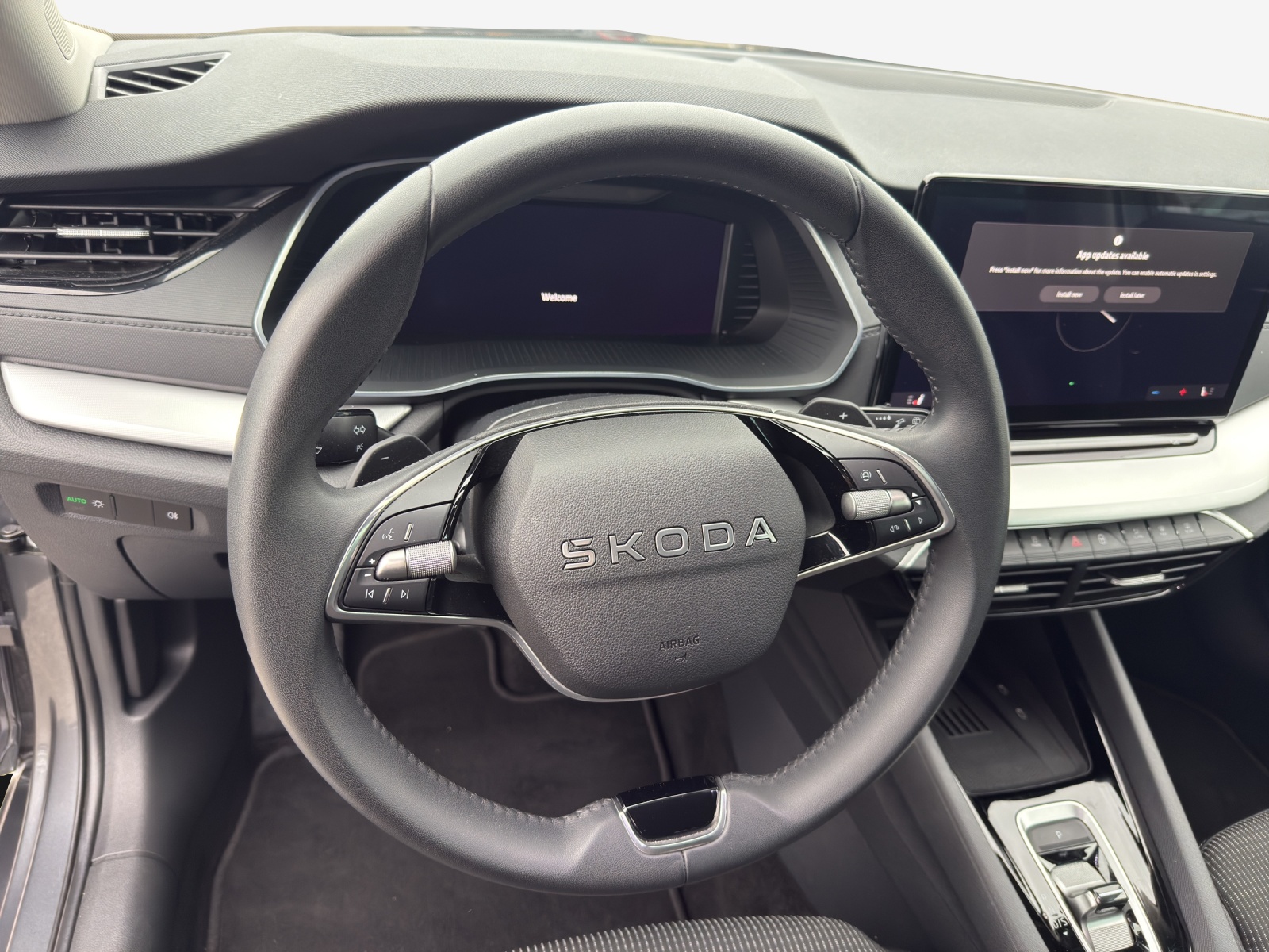 SKODA Octavia Combi 1.5 TSI mHEV DSG Dynamic-image-9