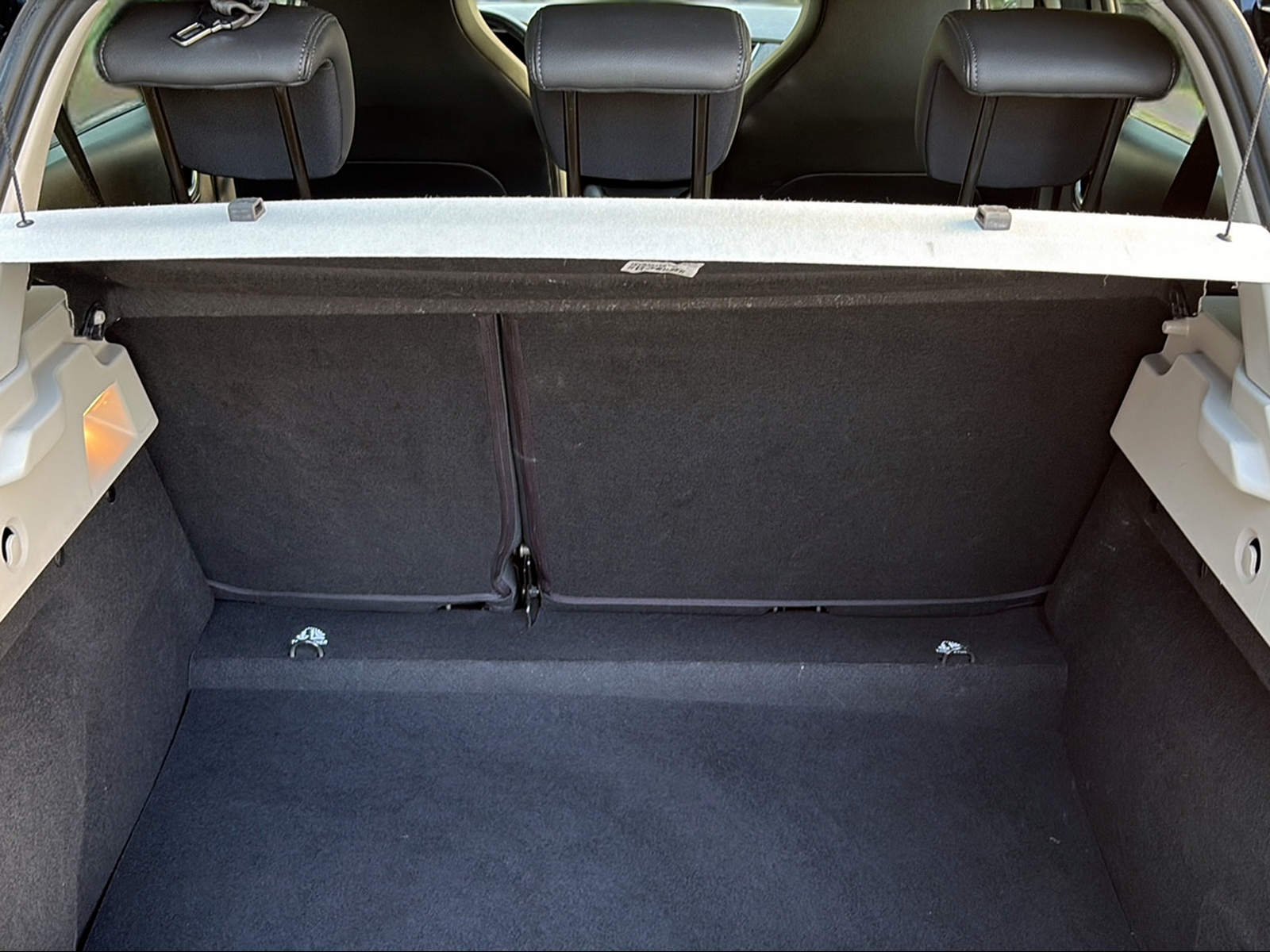 RENAULT Zoe Intens R135 (incl. Batterie)-image-6