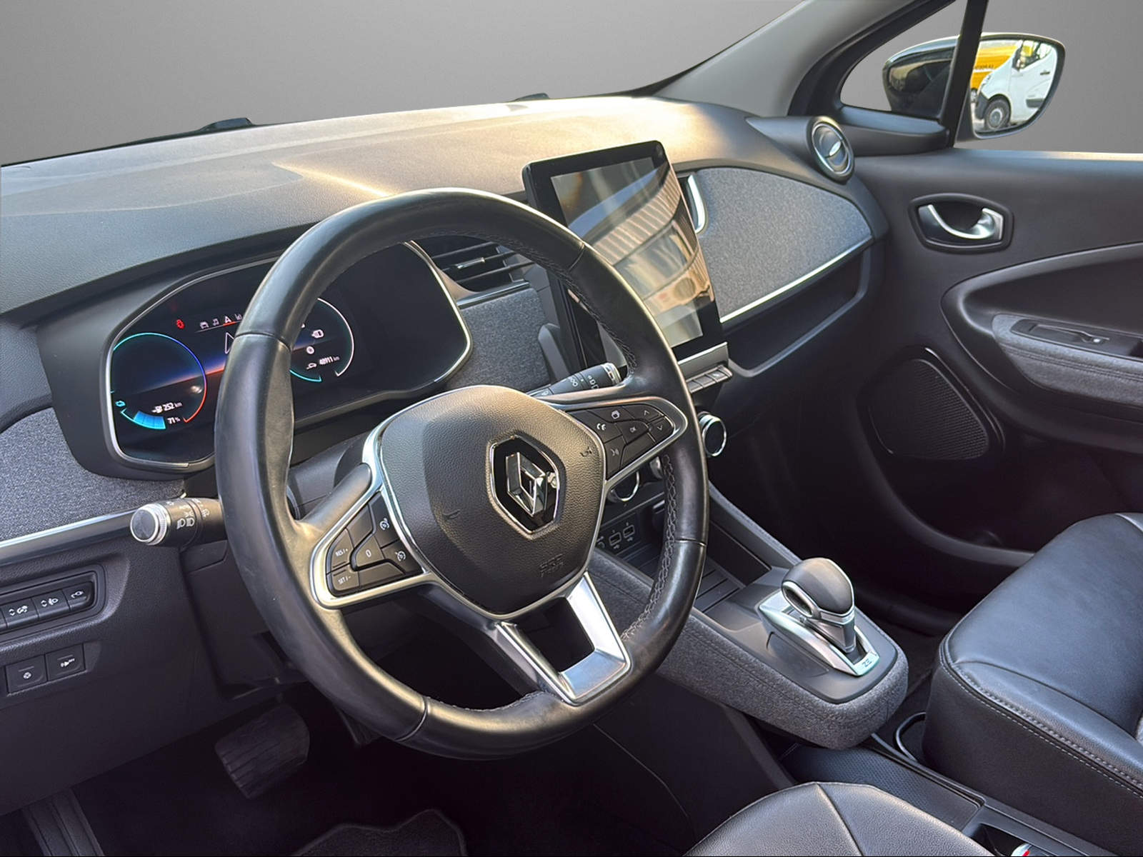 RENAULT Zoe Intens R135 (incl. Batterie)-image-7
