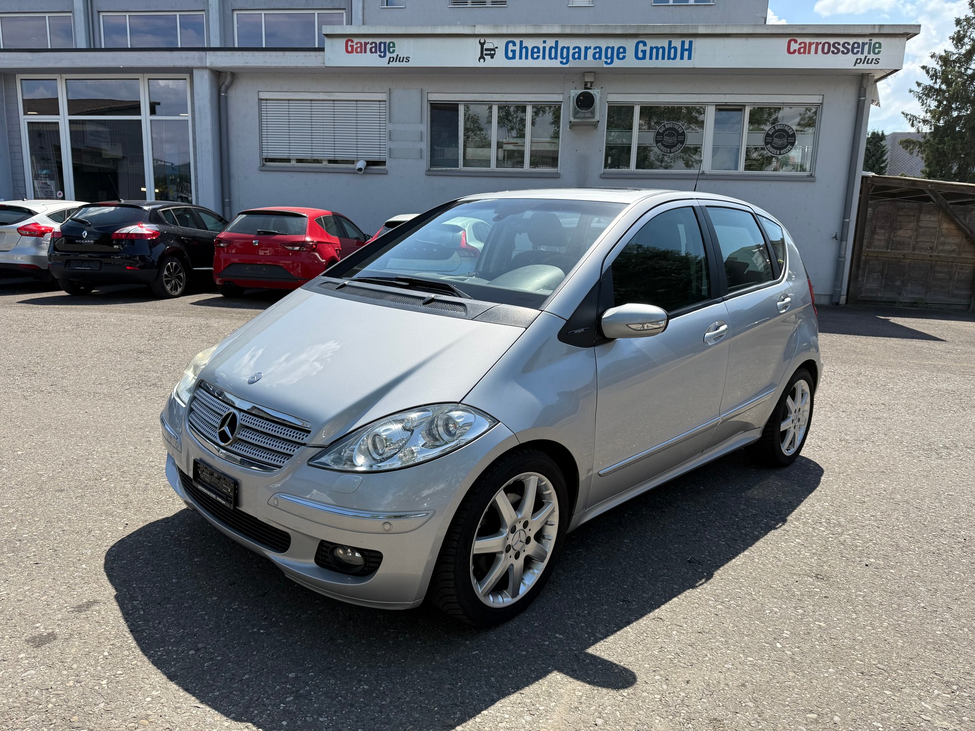 MERCEDES-BENZ A 200 T Avantgarde