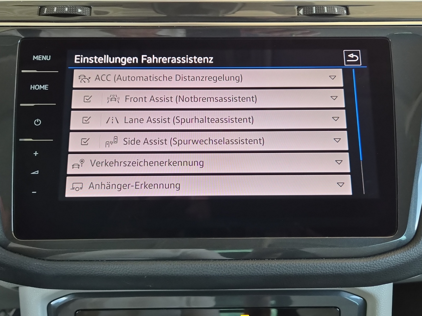 VW Tiguan 2.0TSI Elegance 4Motion DSG-image-13
