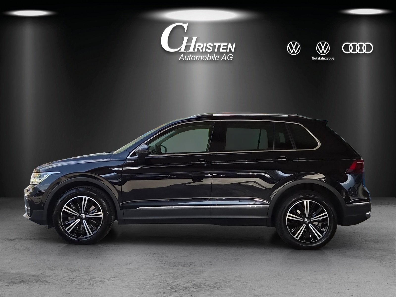 VW Tiguan 2.0TSI Elegance 4Motion DSG-showroom-element-1