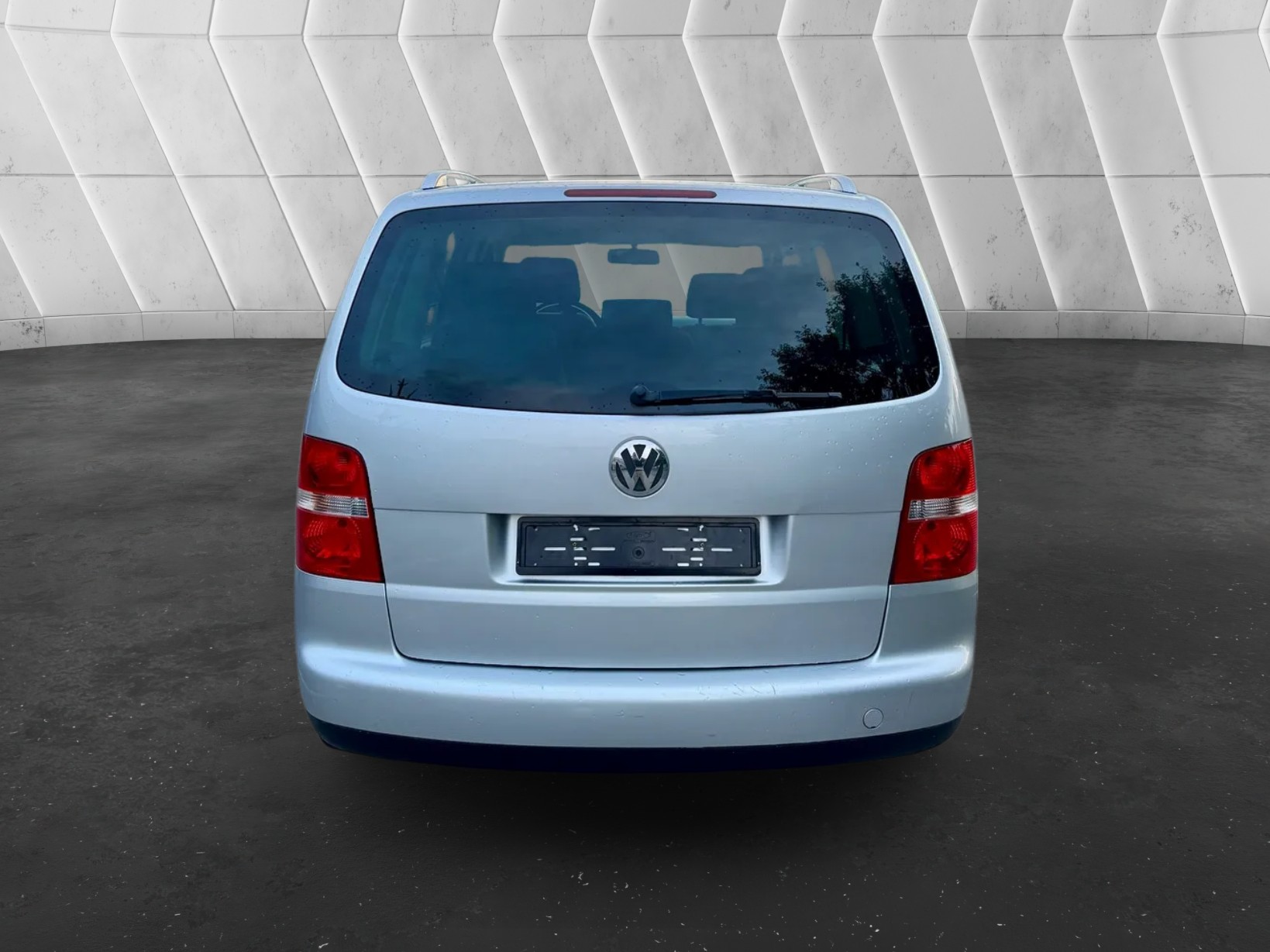 VW Touran 1.6 FSI Trendline-image-6