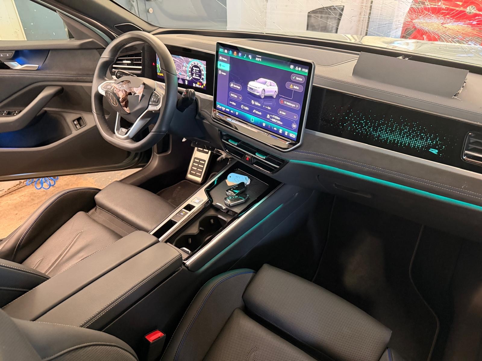 VW Passat Variant 1.5 TSI evo2 Plug-In- Hybrid R-Line DSG-image-12