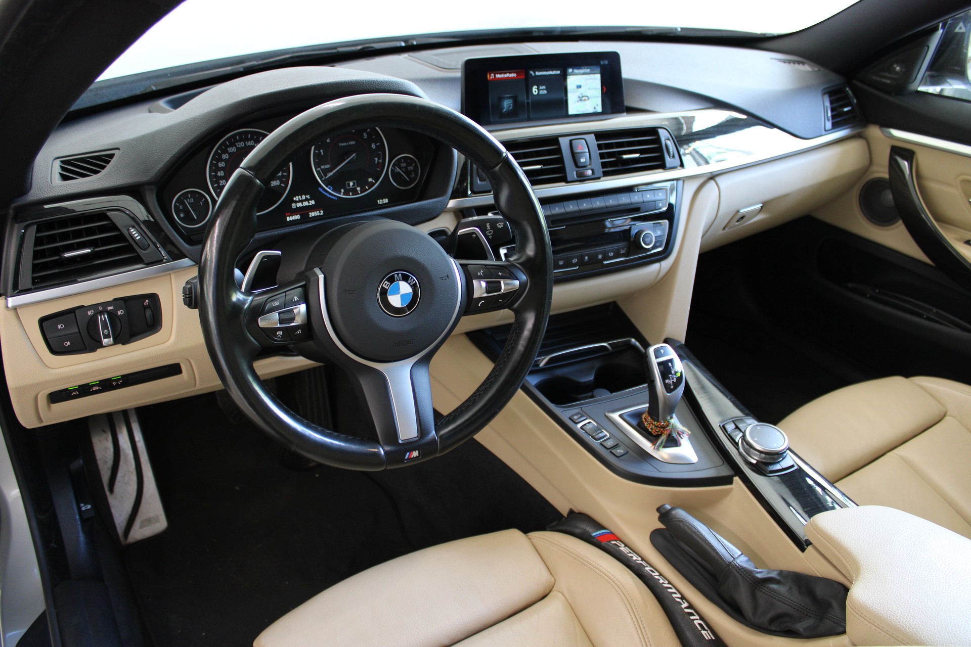 BMW 440i Gran Coupé xDrive M Sport Steptronic-image-9