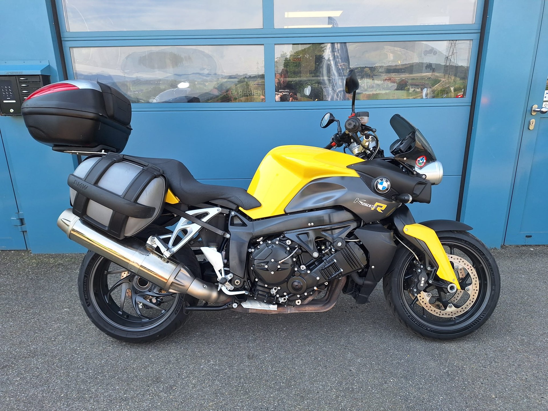 BMW K 1200 R-image-0