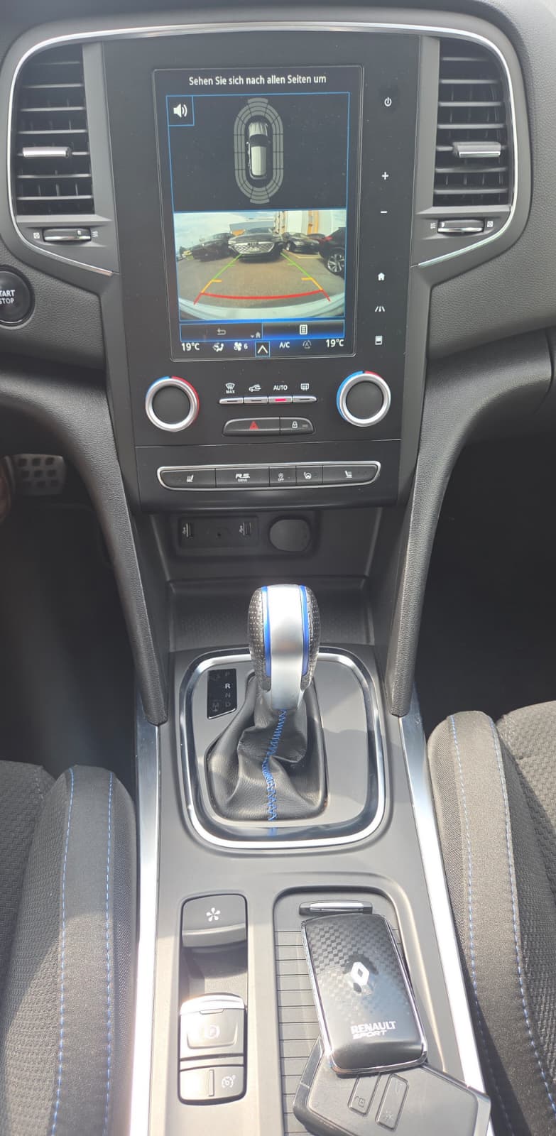 RENAULT Mégane 1.6 16V Turbo Sport GT EDC-image-9
