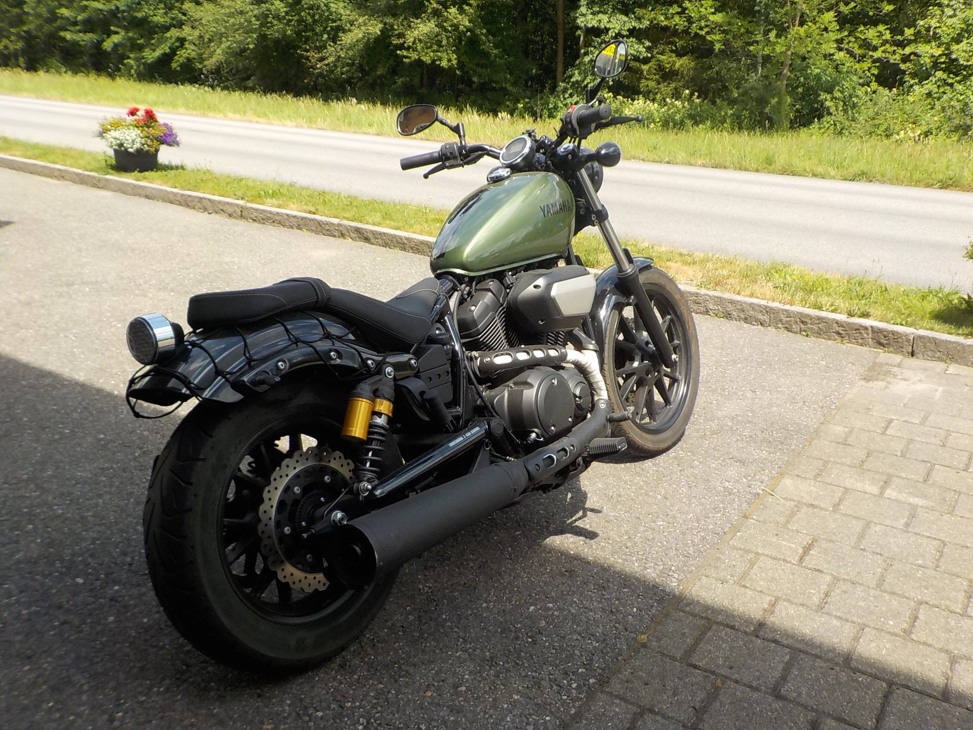 YAMAHA XV 950 R ABS-image-5