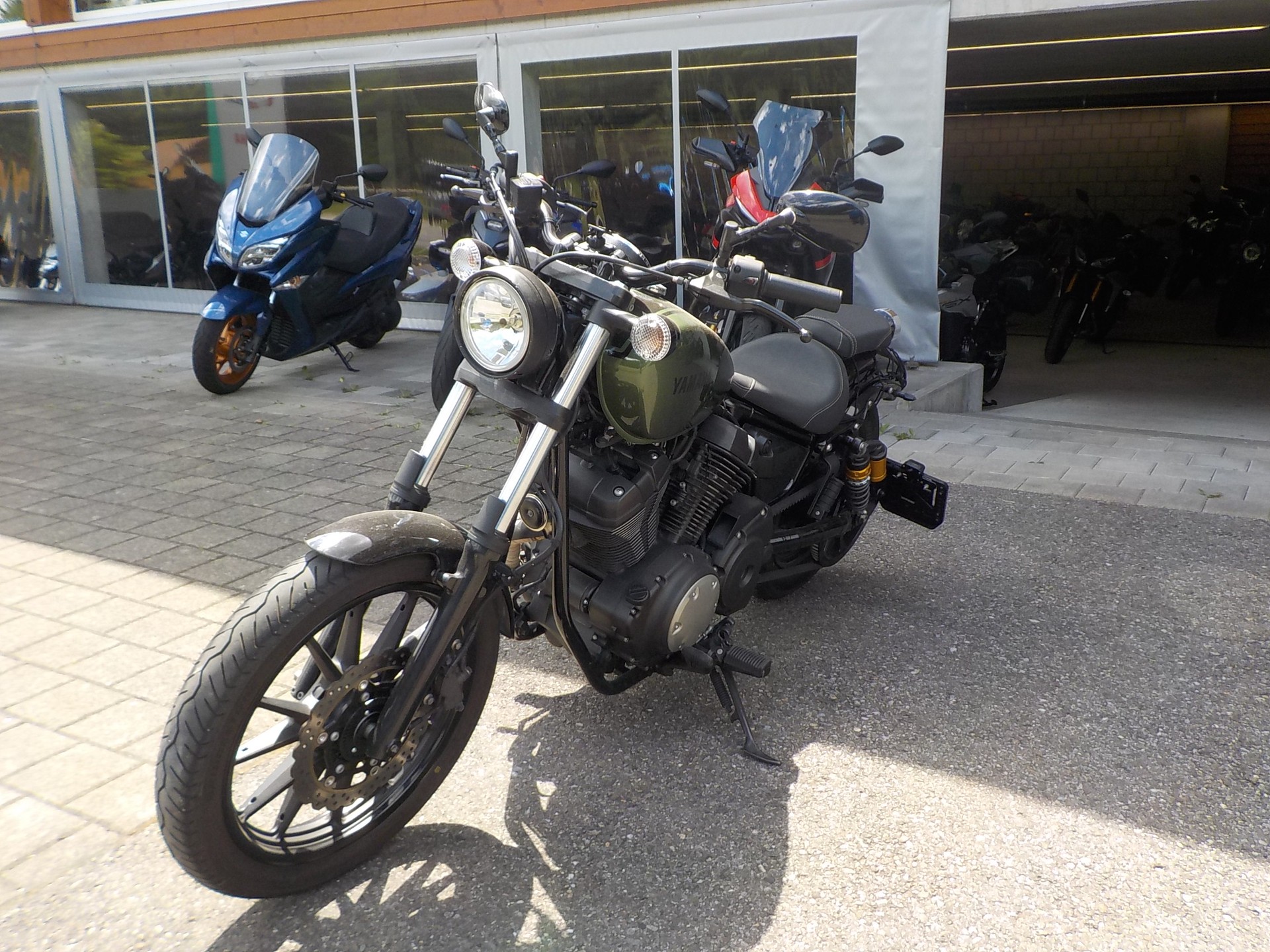 YAMAHA XV 950 R ABS-image-2