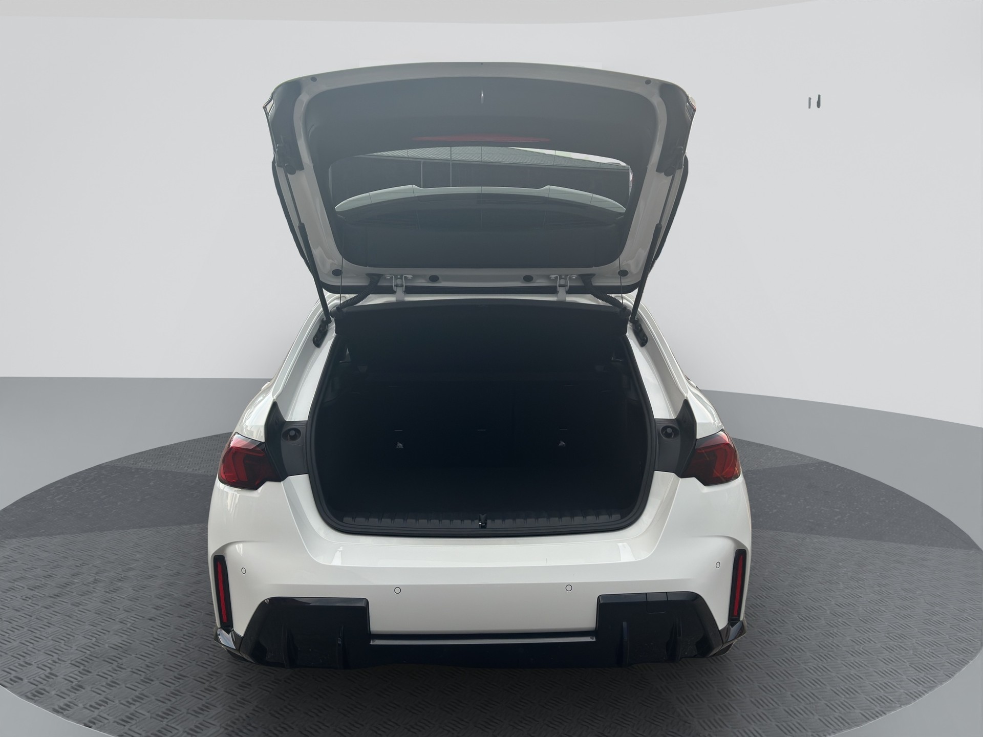 BMW 120 M Sport Pro Steptronic-image-14