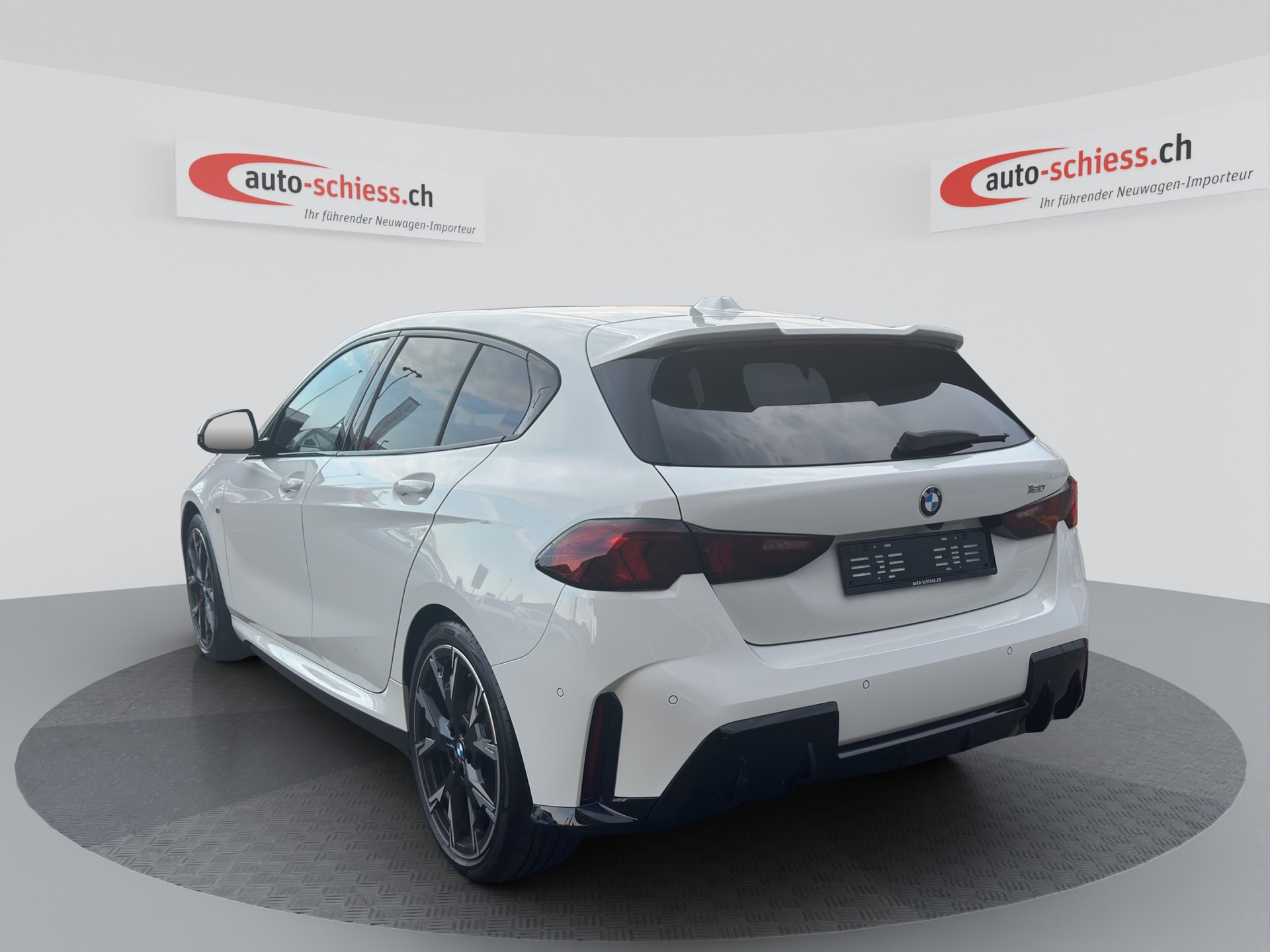 BMW 120 M Sport Pro Steptronic-showroom-element-2