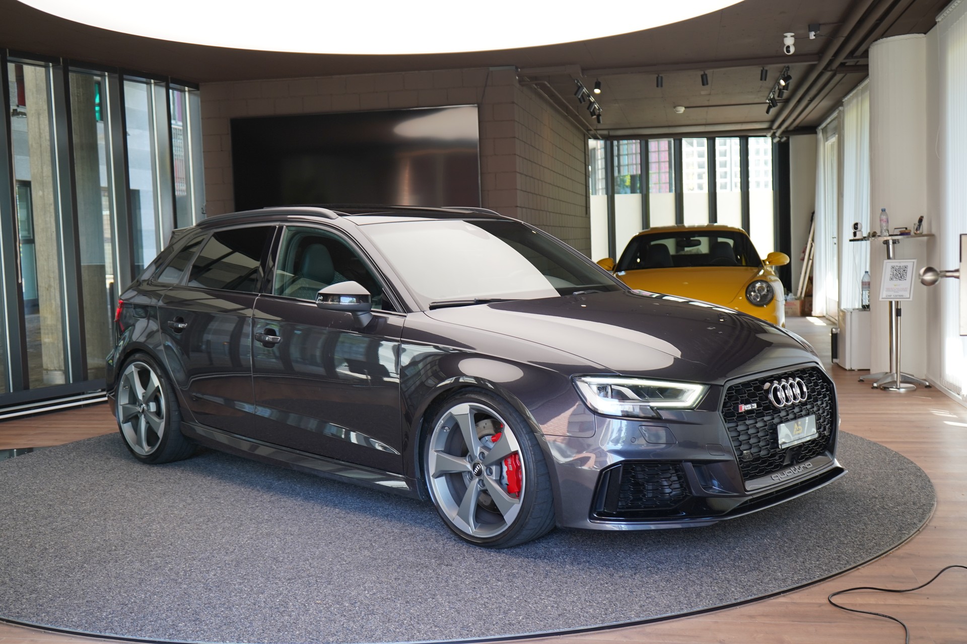 AUDI RS3 Sportback 2.5 TSI quattro *Porsche Farbe SLATE GREY* ohne OPF | KW | PANORAMA | ASSISTENZPAKET-image-6