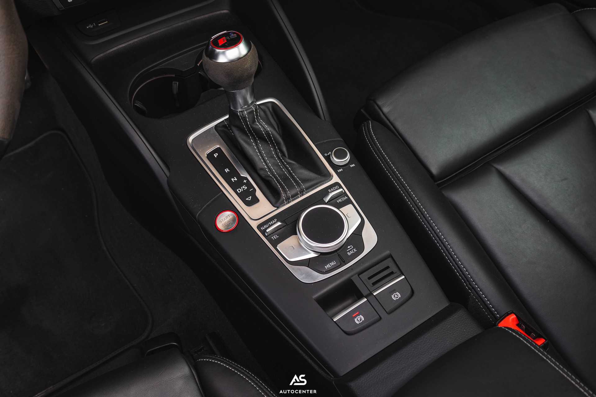 AUDI RS3 Sportback 2.5 TSI quattro *Porsche Farbe SLATE GREY* ohne OPF | KW | PANORAMA | ASSISTENZPAKET-showroom-element-2