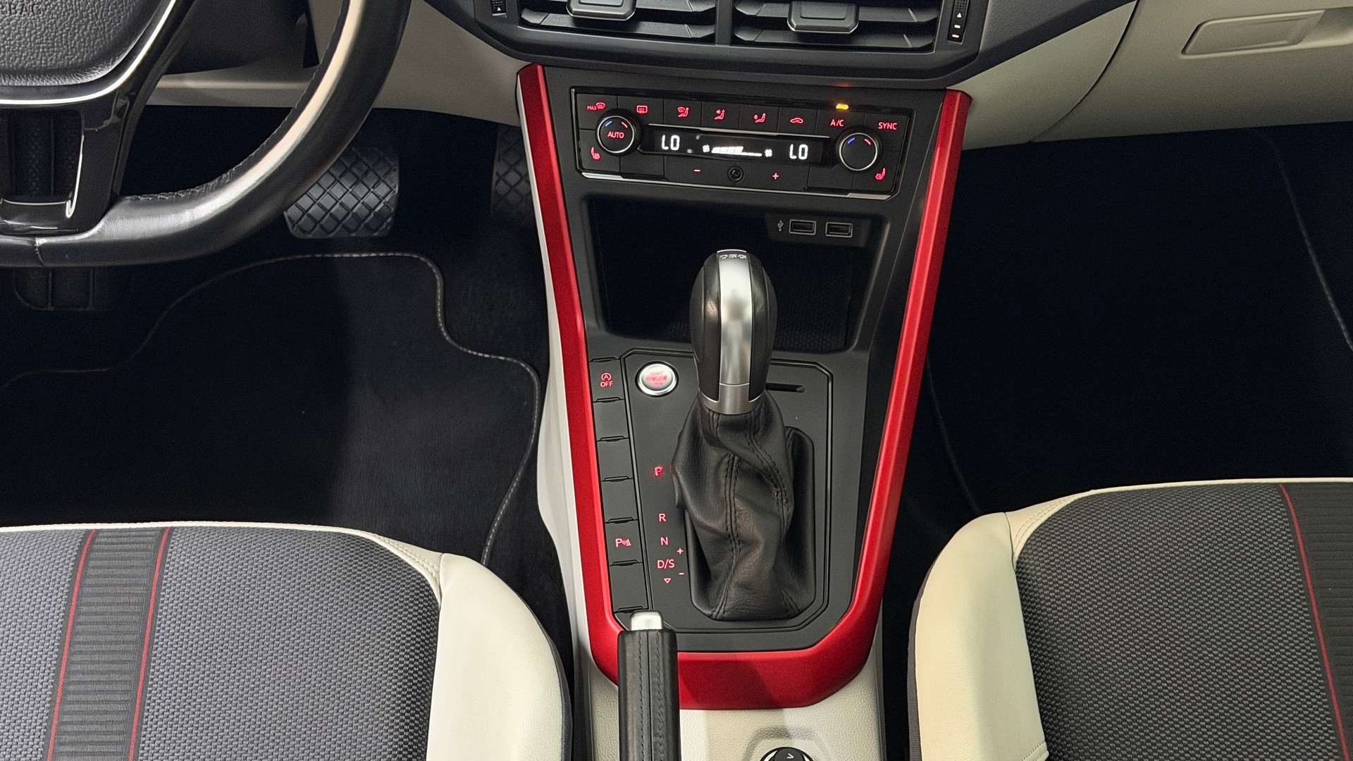 VW Polo 1.0 TSI BMT Beats DSG-image-13