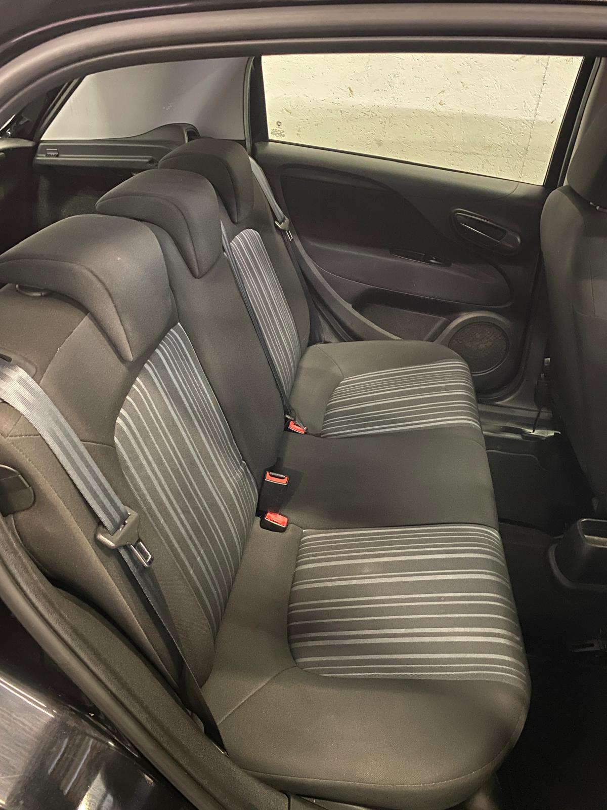 FIAT Punto Evo 1.4 MyLife-image-6