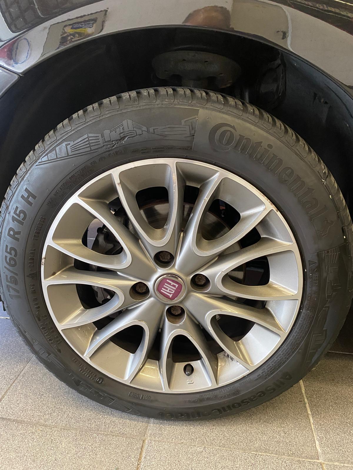 FIAT Punto Evo 1.4 MyLife-image-14