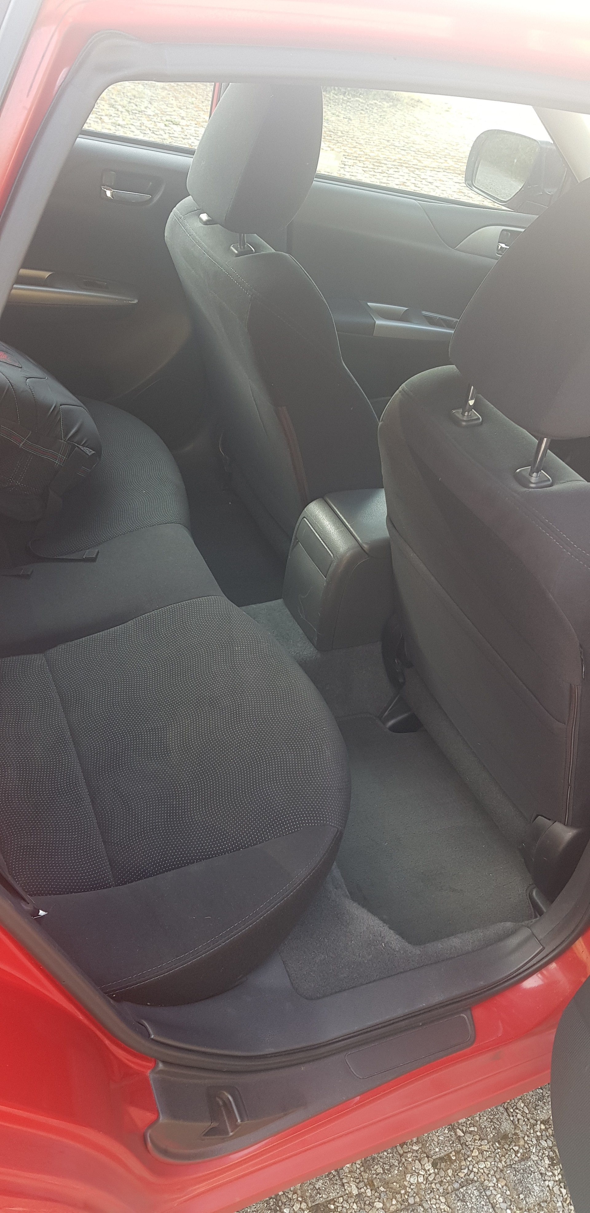 SUBARU Impreza 1.5R Swiss Automatic-image-13
