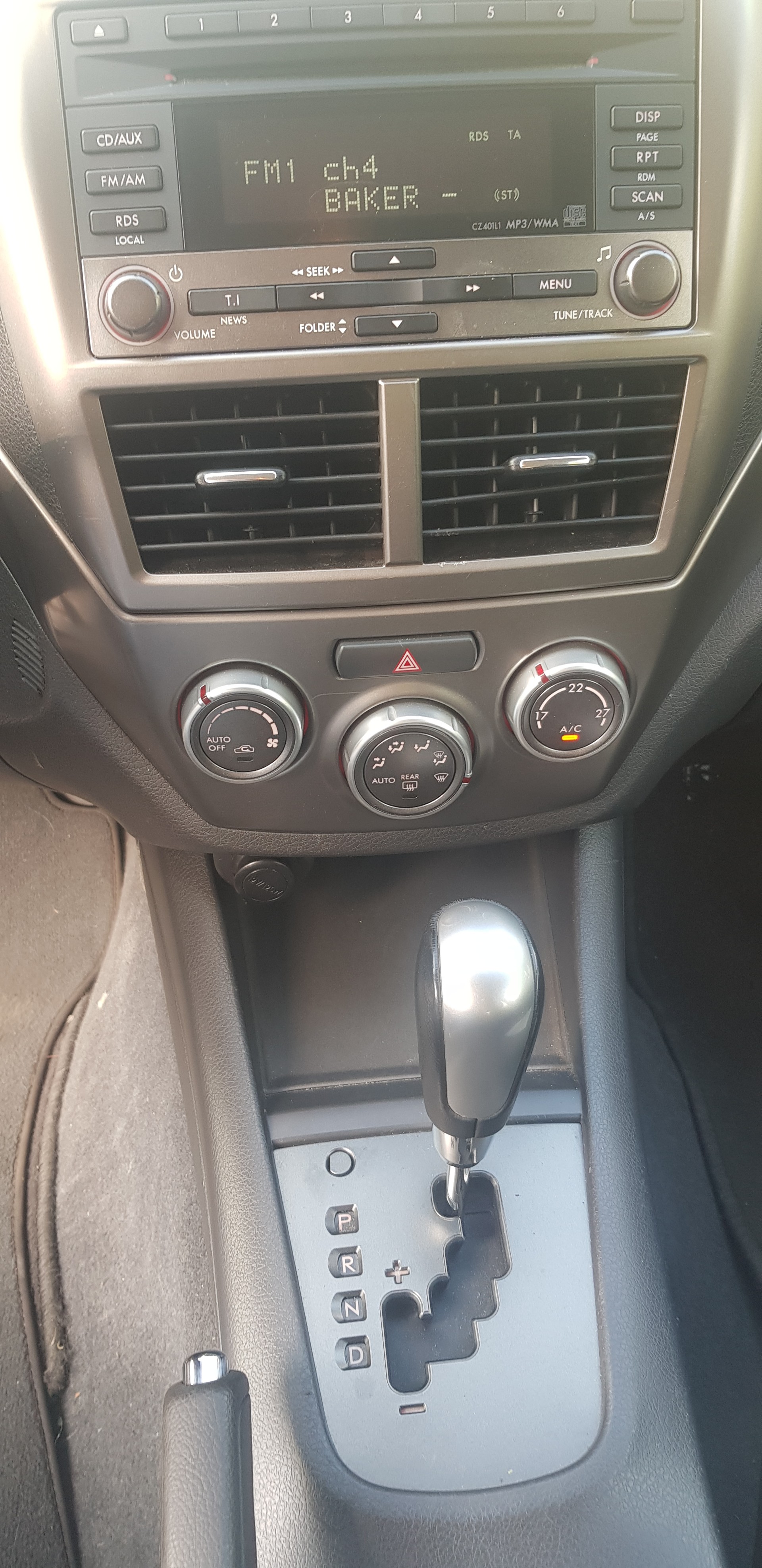 SUBARU Impreza 1.5R Swiss Automatic-image-11