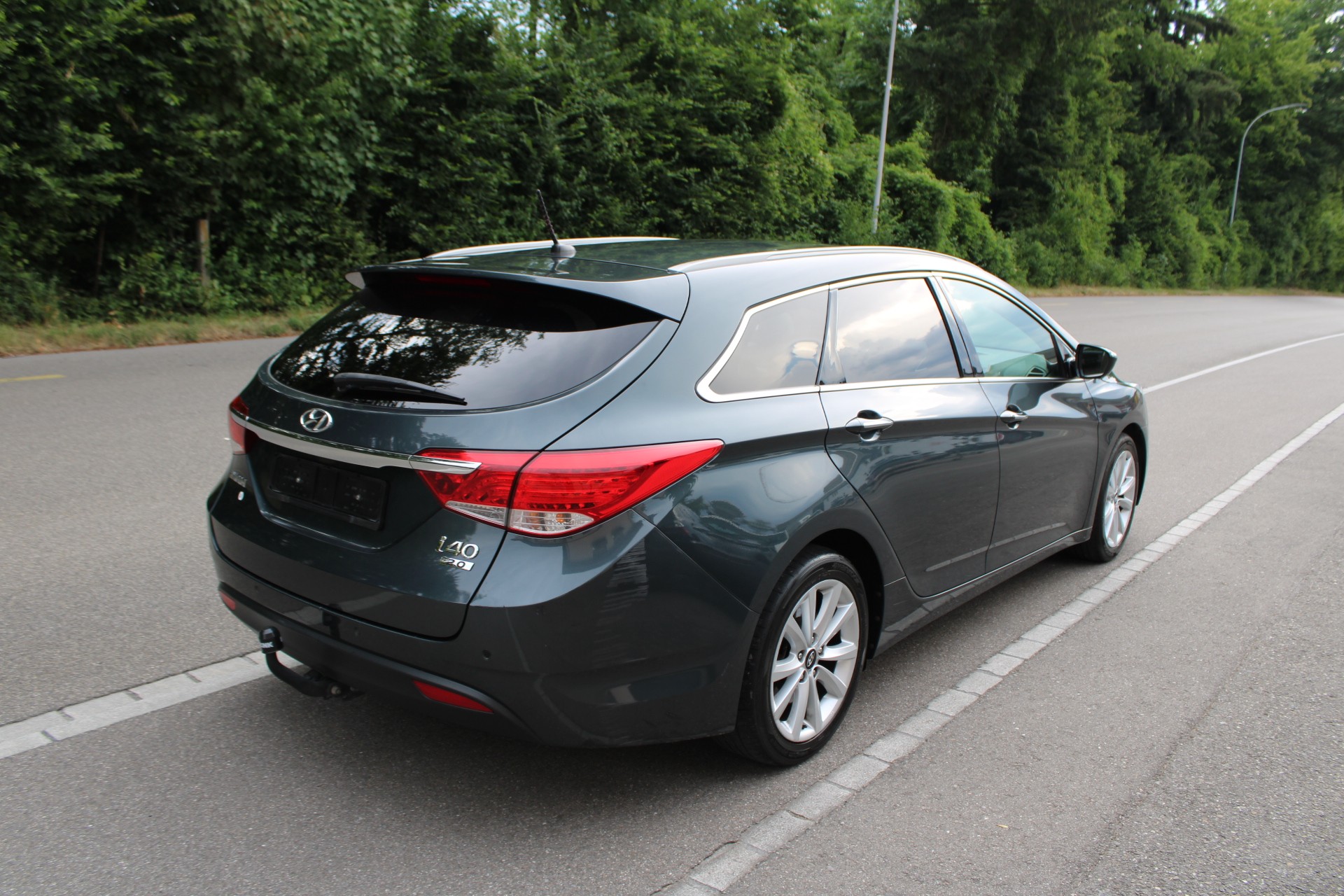 HYUNDAI i40 Wagon 2.0 GDi Style Automatic-showroom-element-3