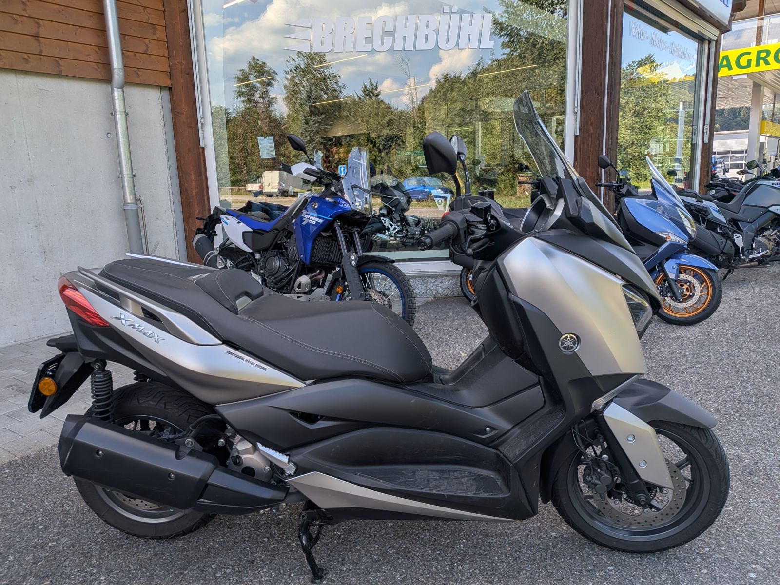 YAMAHA X-Max CZD 300 ABS