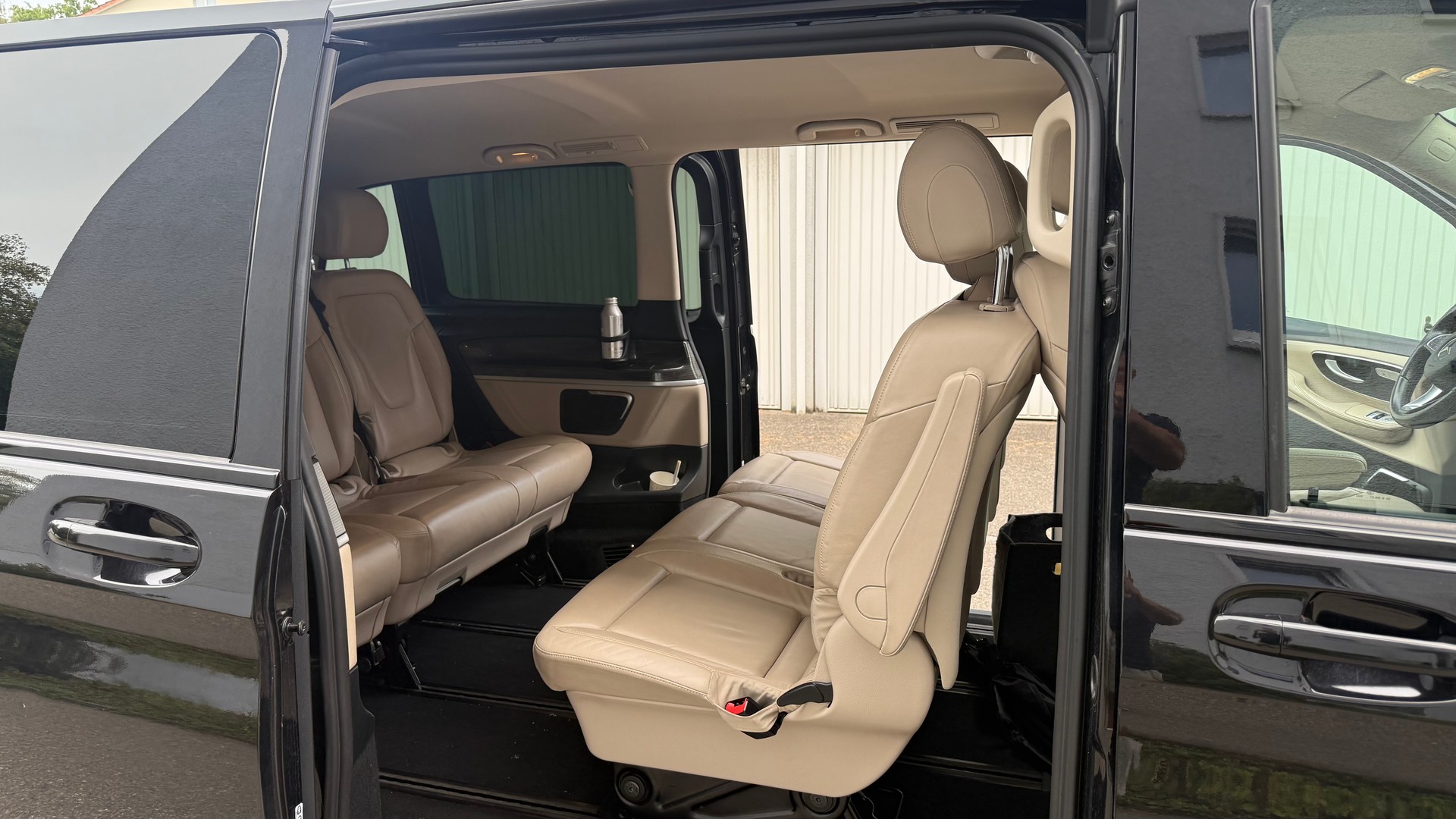 MERCEDES-BENZ V 250 d extralang Avantgarde 4Matic 9G-Tronic-image-10