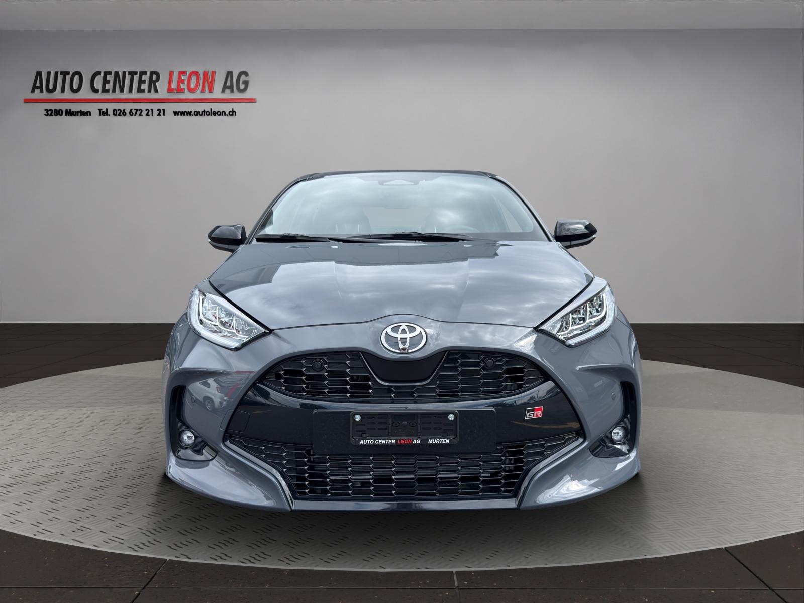 TOYOTA Yaris 1.5 GR Sport e-CVT (4 STÜCK)
