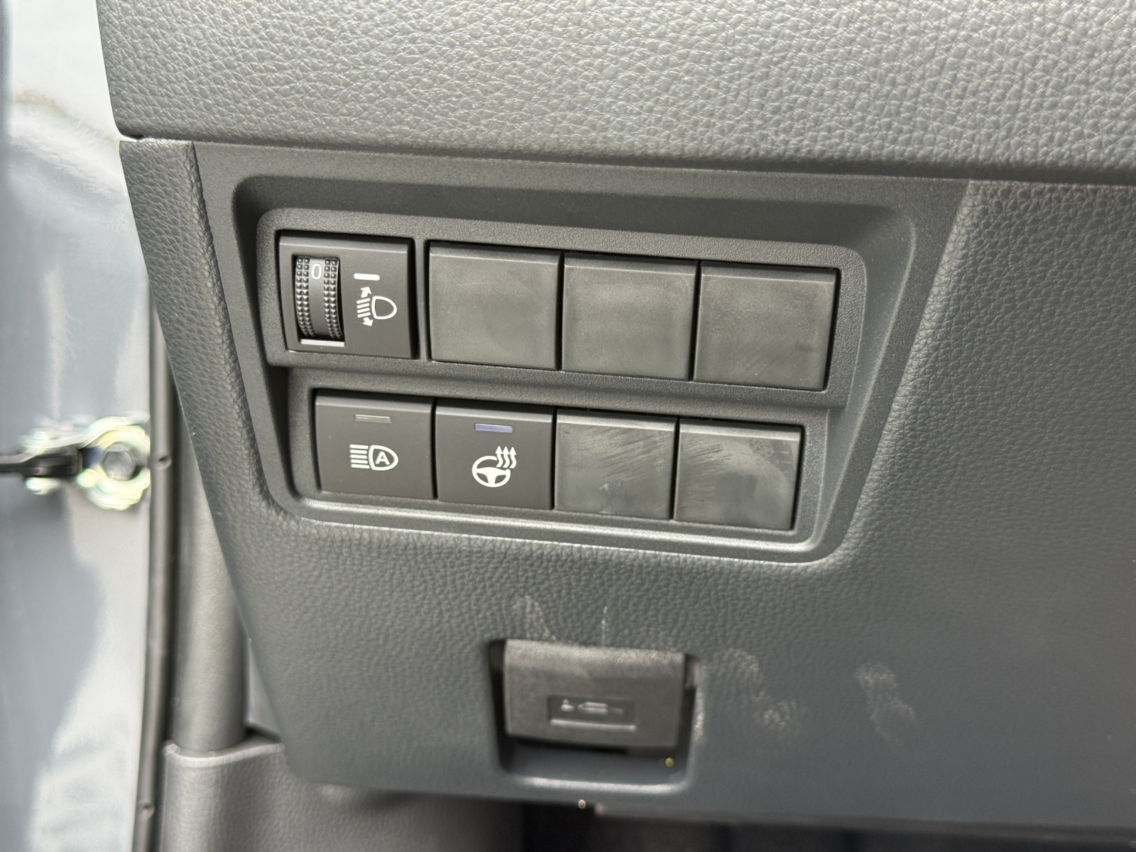 TOYOTA Yaris 1.5 GR Sport e-CVT (4 STÜCK)-image-20