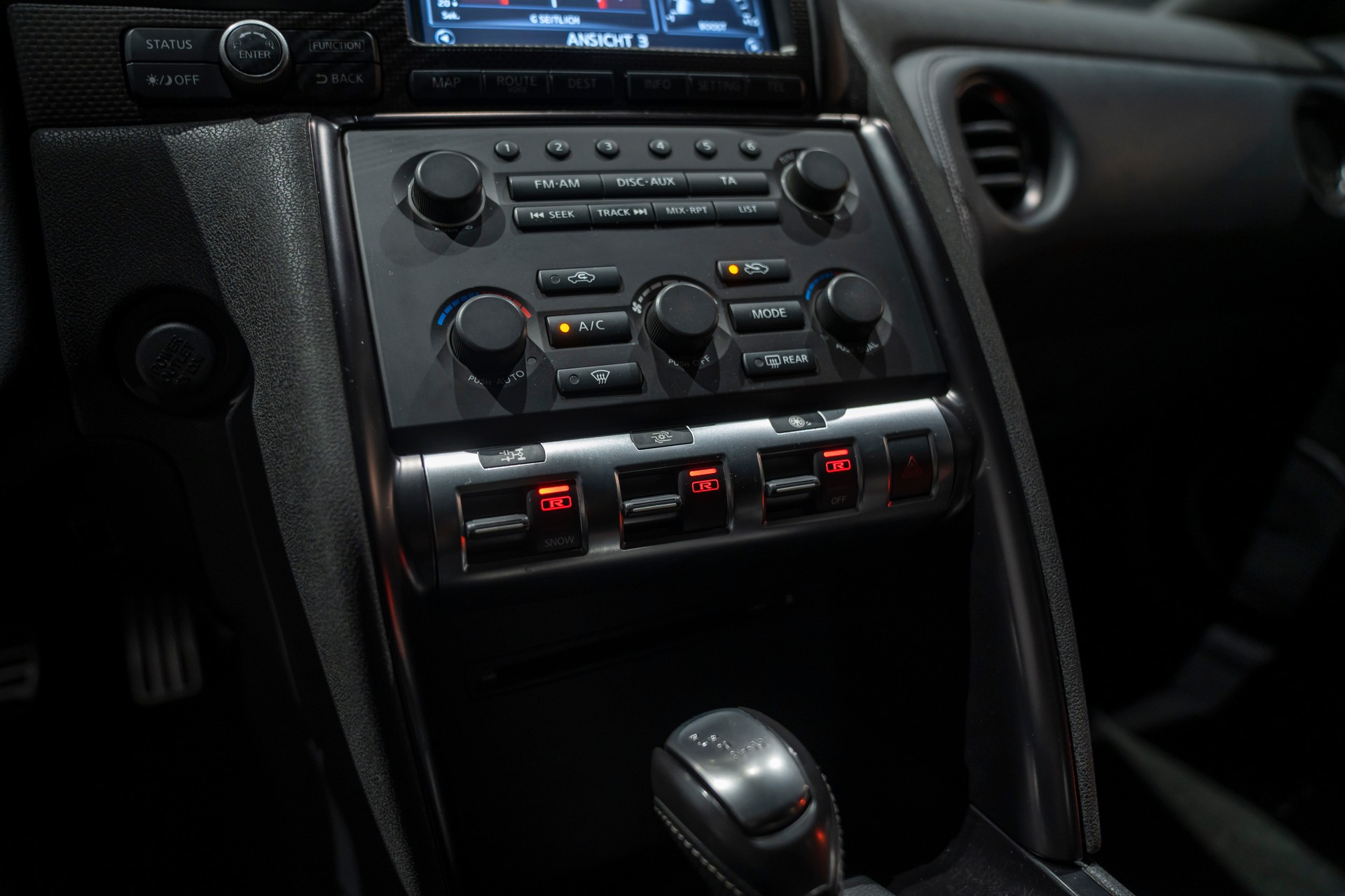 NISSAN GT-R SpecV 3.8 V6 Biturbo-image-12