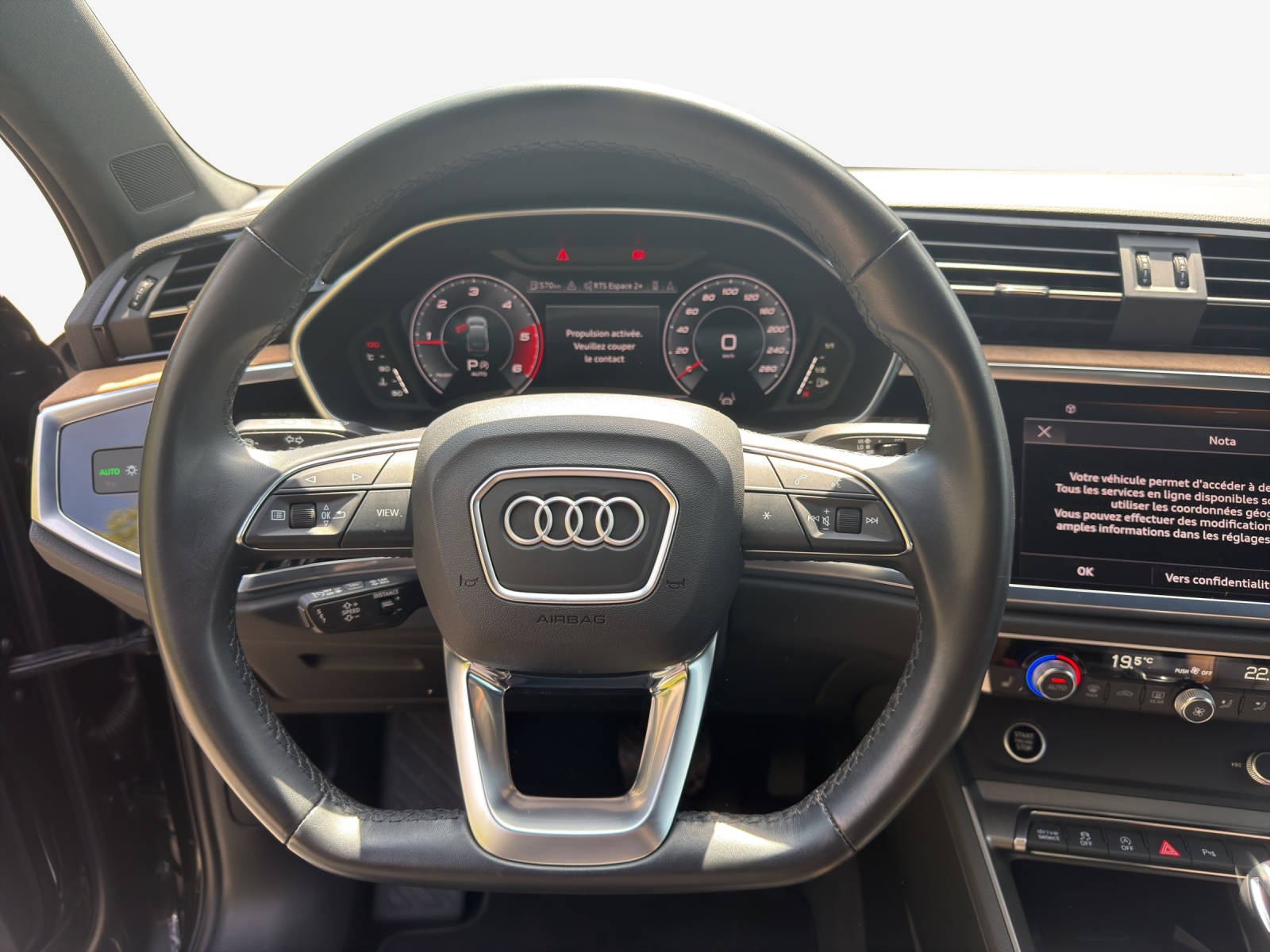 AUDI Q3 Sportback 40 TDI S line quattro S-tronic-image-9