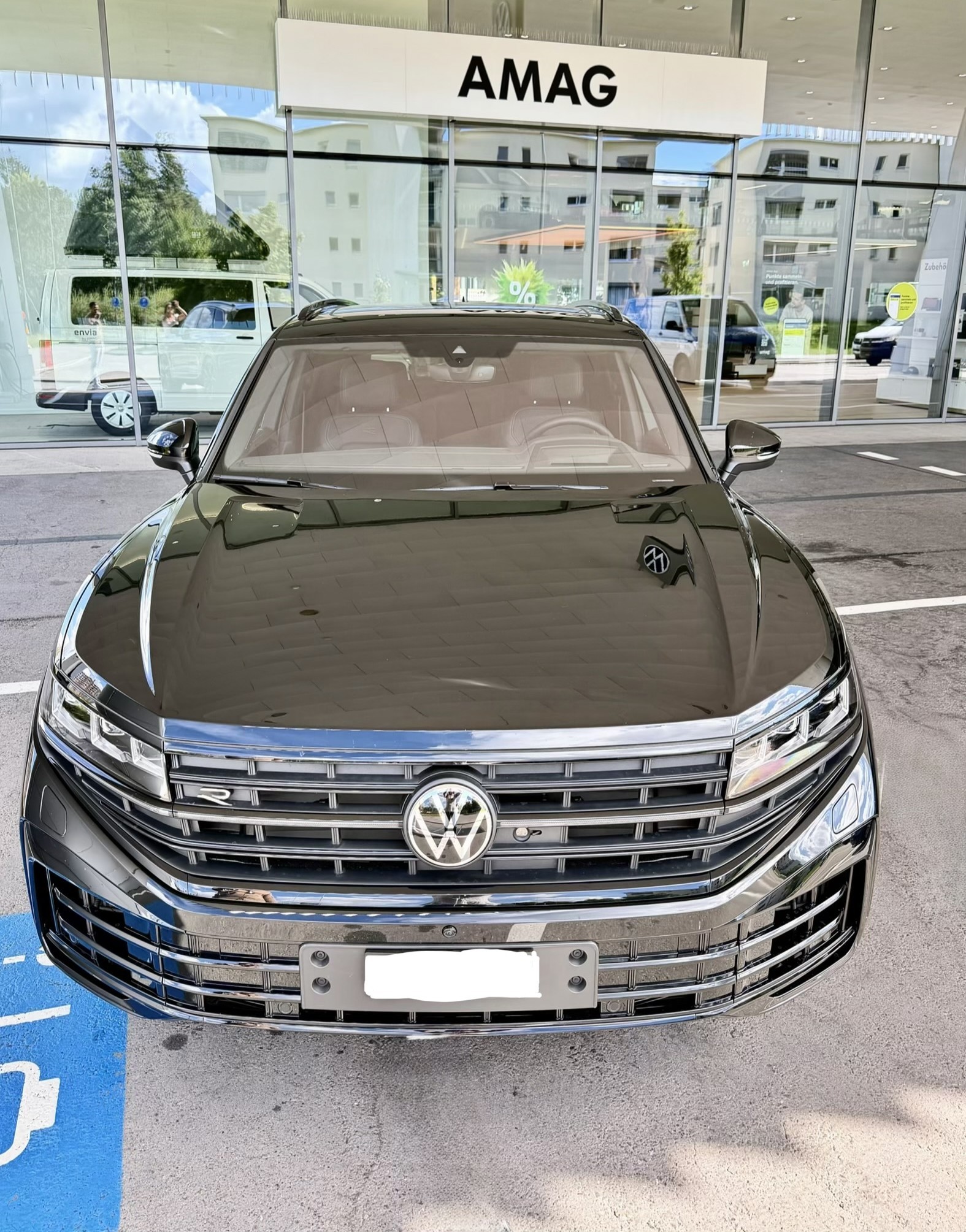 VW 3.0 V6 TSI PHEV R Final Edition-image-1