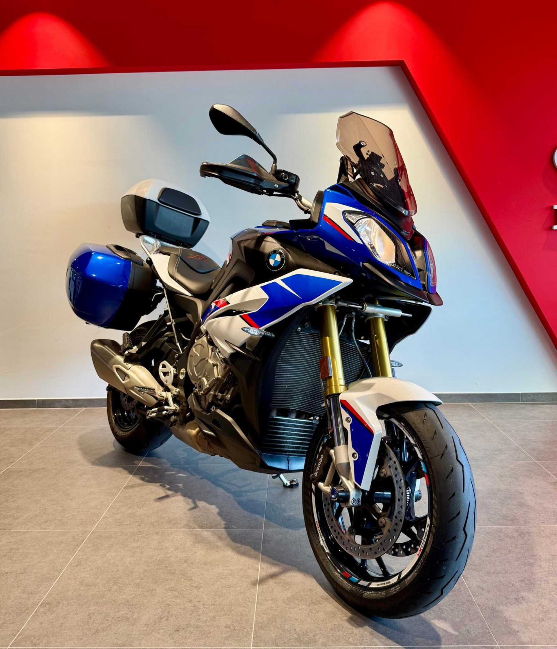 BMW S 1000 XR HP-image-0