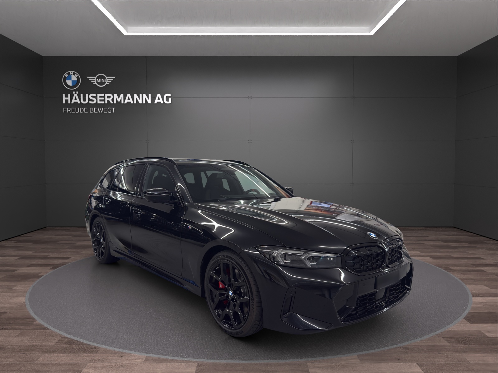 BMW M340d xDrive 48V Touring Steptronic M Sport Pro-showroom-element-2