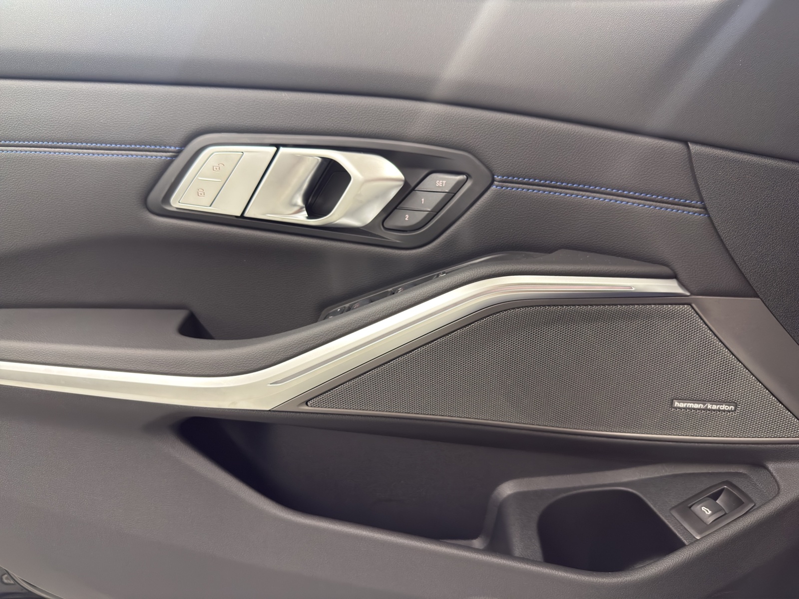 BMW M340d xDrive 48V Touring Steptronic M Sport Pro-image-14