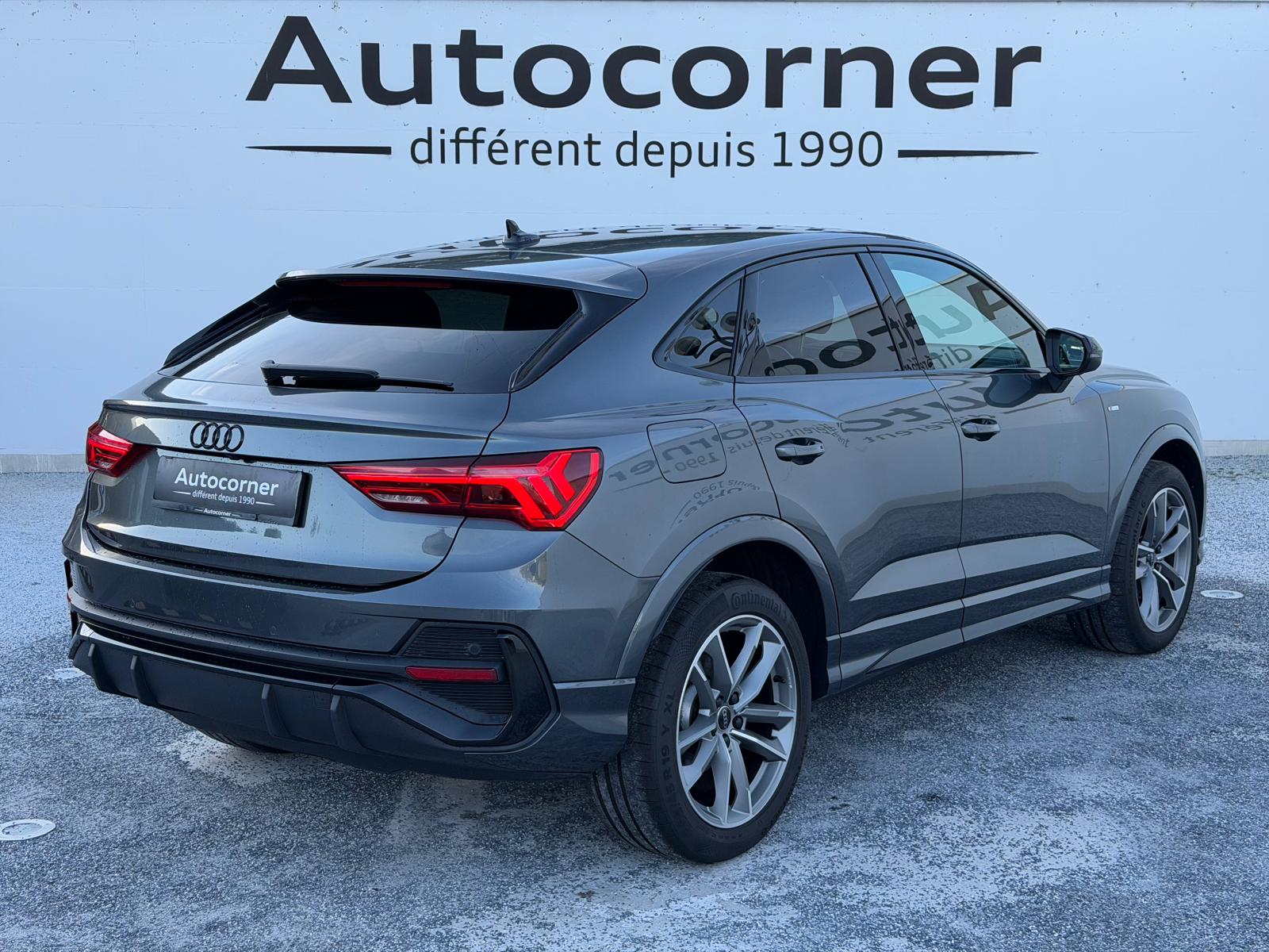 AUDI Q3 Sportback 35 TFSI S line Attraction S-tronic-showroom-element-2