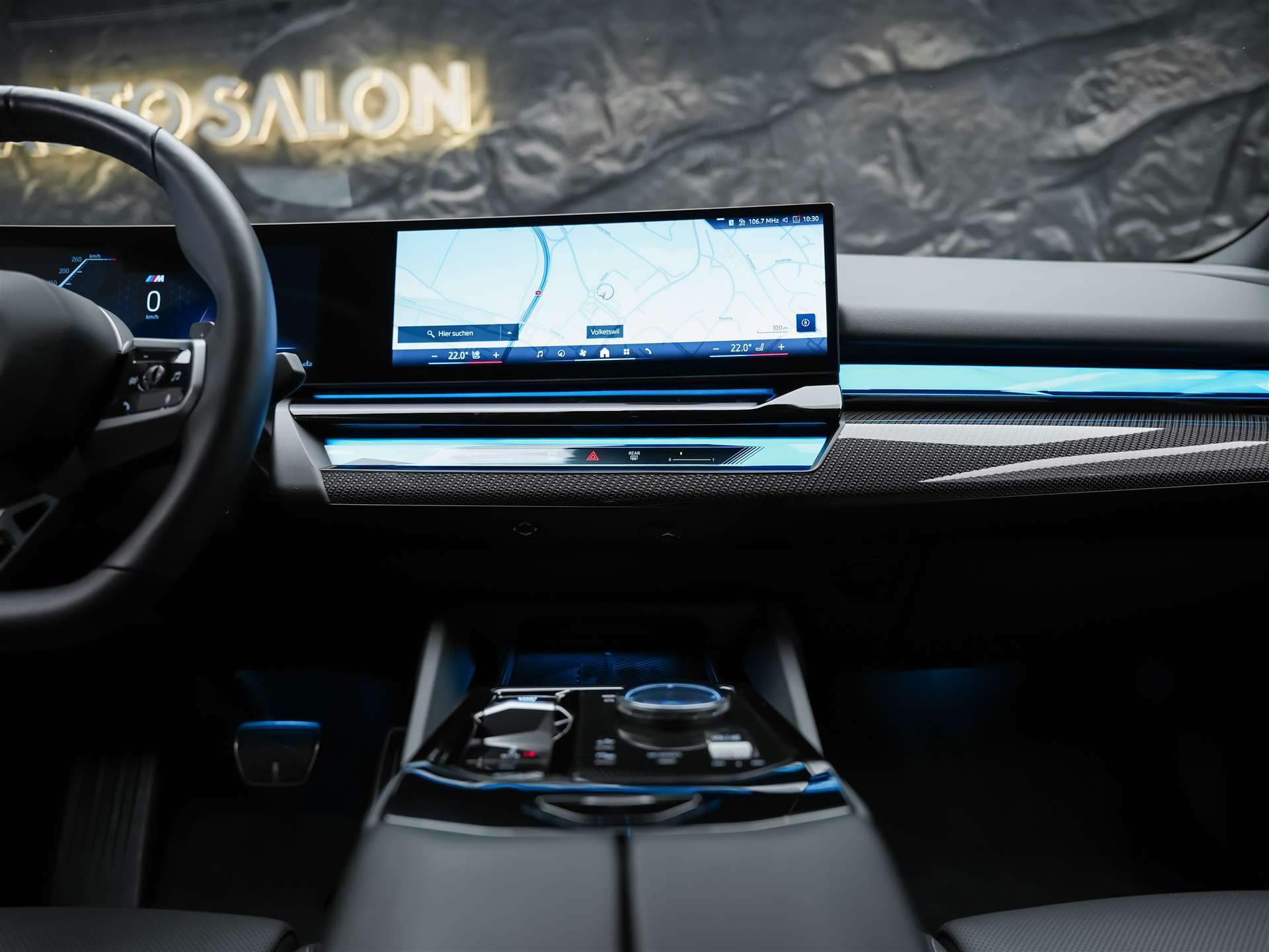 BMW 520i M Sport Steptronic *Werksgarantie*21" Felgen*ICONIC GLOW*-image-20