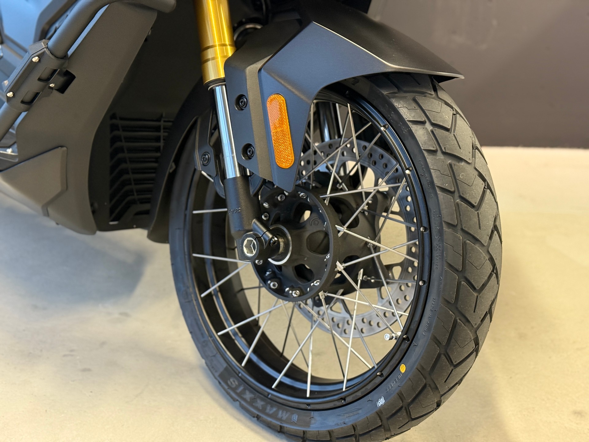 VOGE SR 450 X ADV-image-5