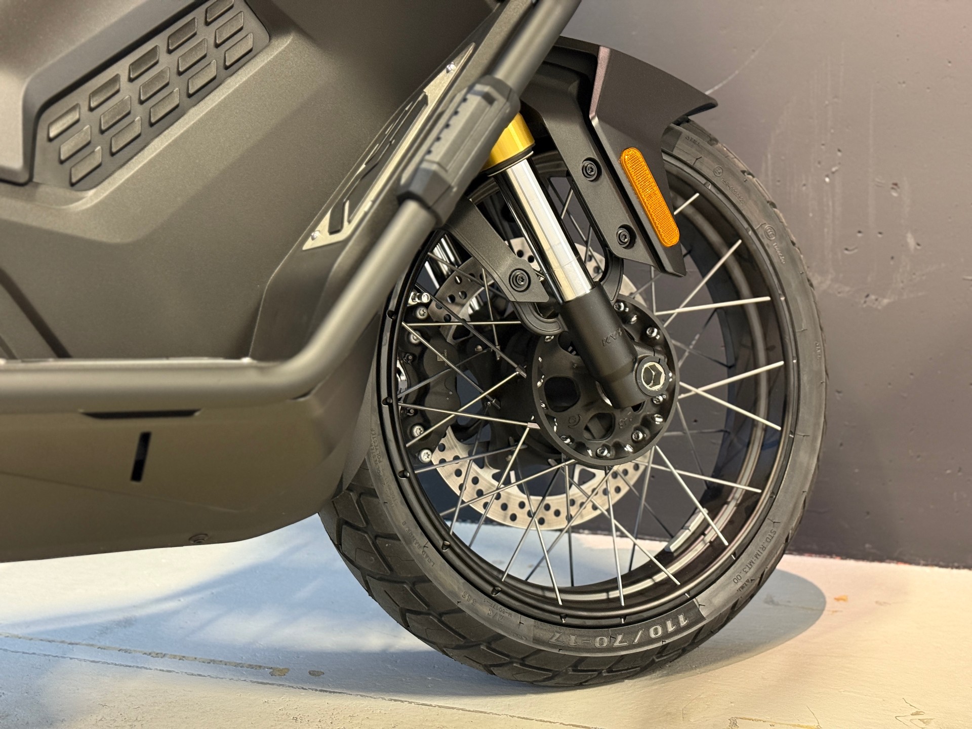 VOGE SR 450 X ADV-image-15