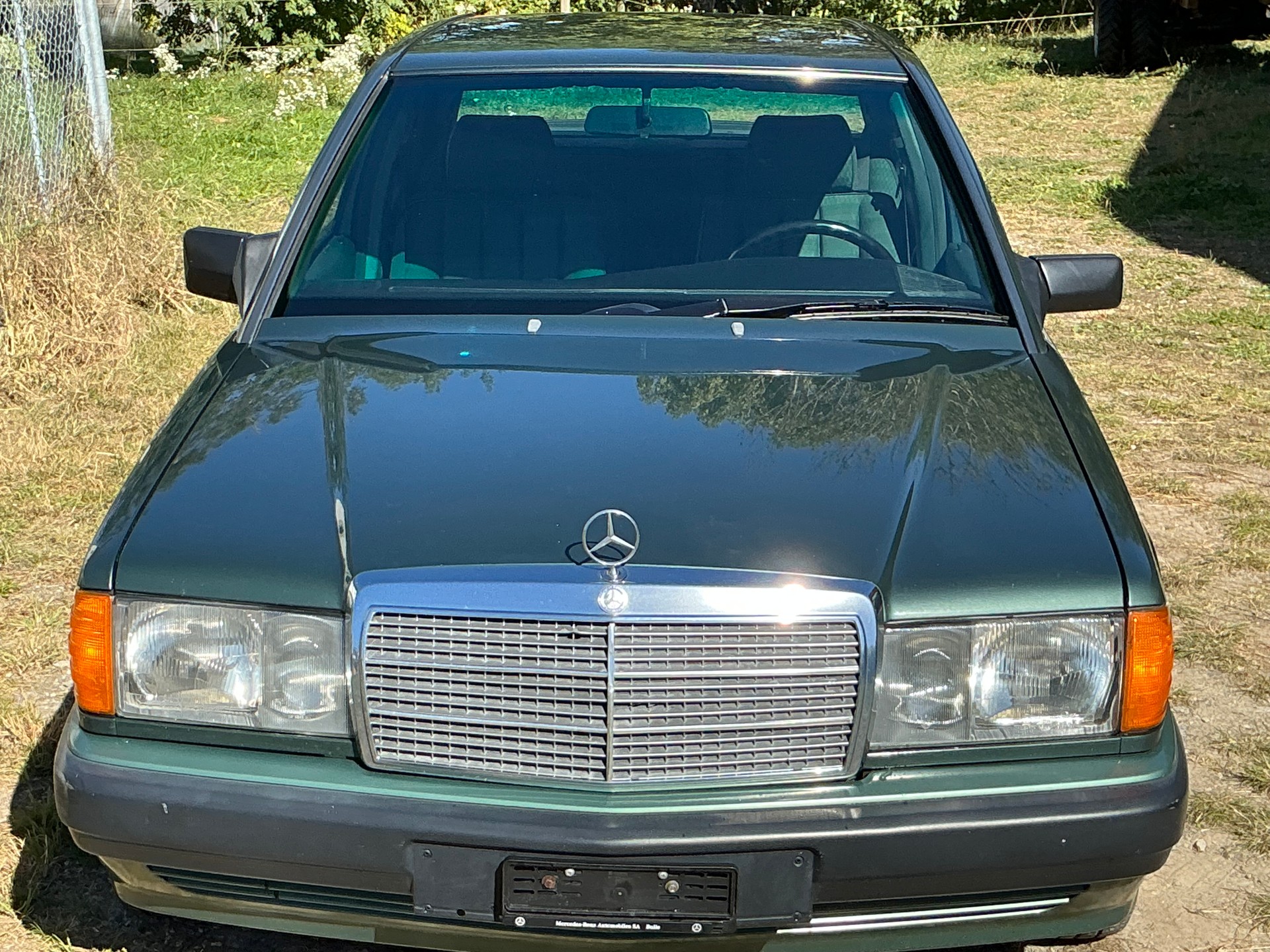 MERCEDES-BENZ 190 D 2.5-image-14
