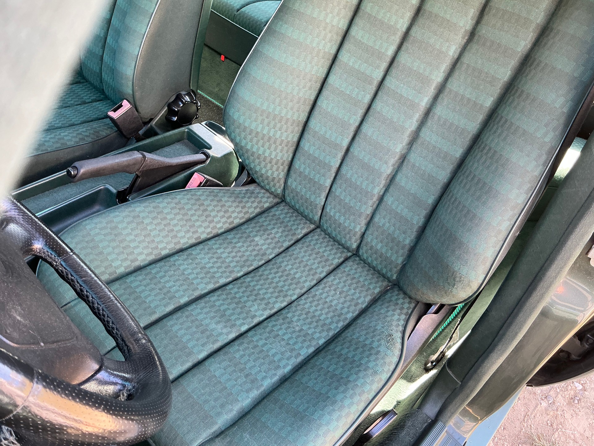 MERCEDES-BENZ 190 D 2.5-image-6