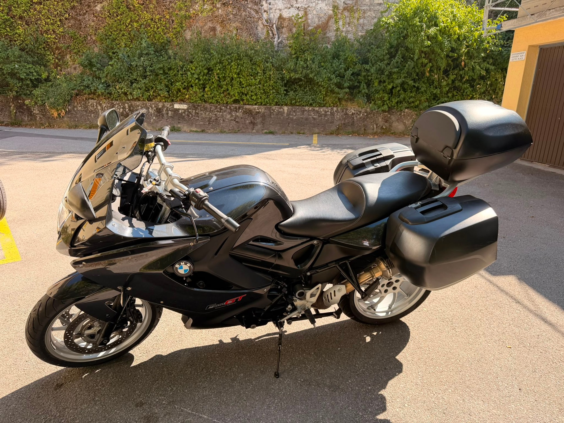 BMW F 800 GT-image-4