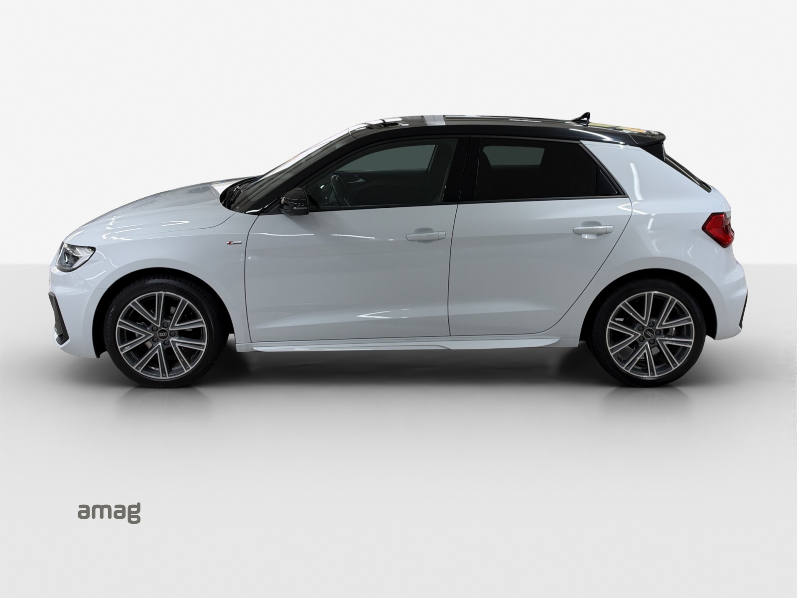 AUDI A1 Sportback 30 TFSI S Line Attraction S-tronic-showroom-element-1