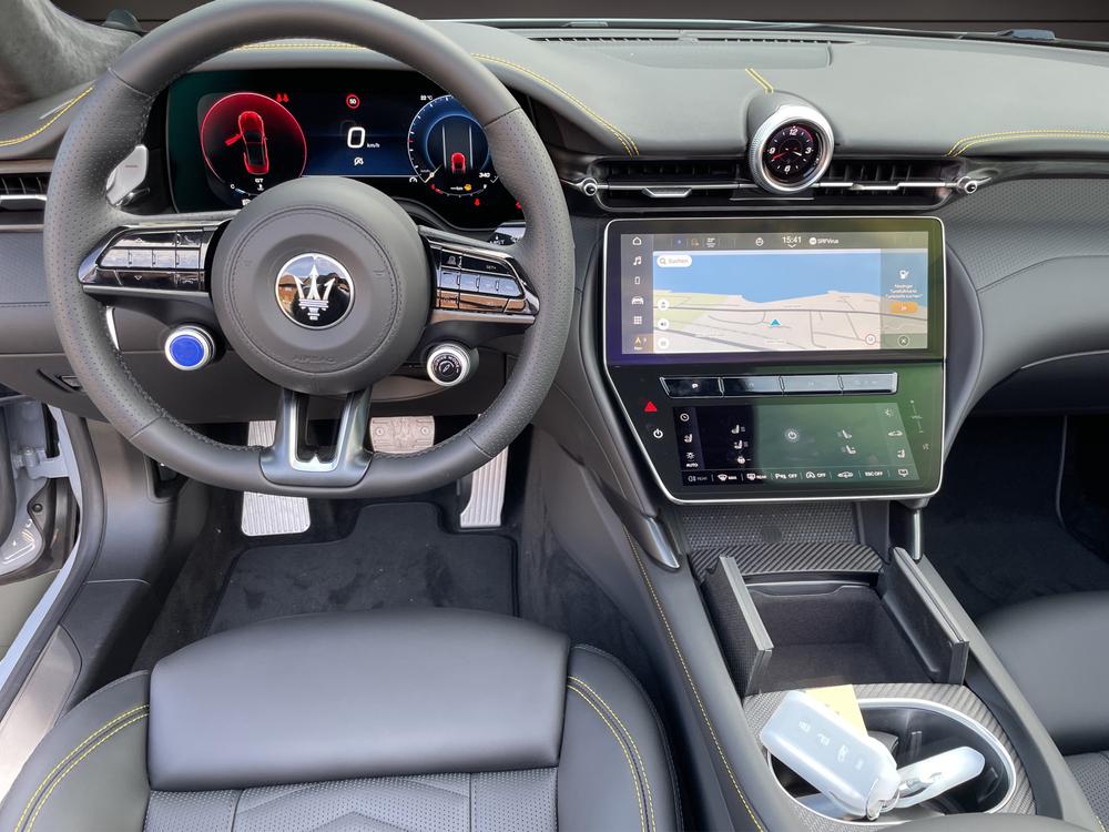 MASERATI GRANCABRIO 3.0 V6 Trofeo-image-10