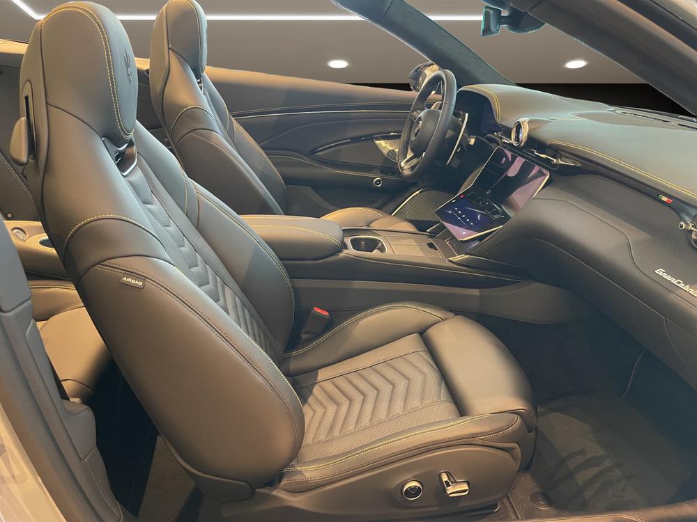 MASERATI GRANCABRIO 3.0 V6 Trofeo-image-12