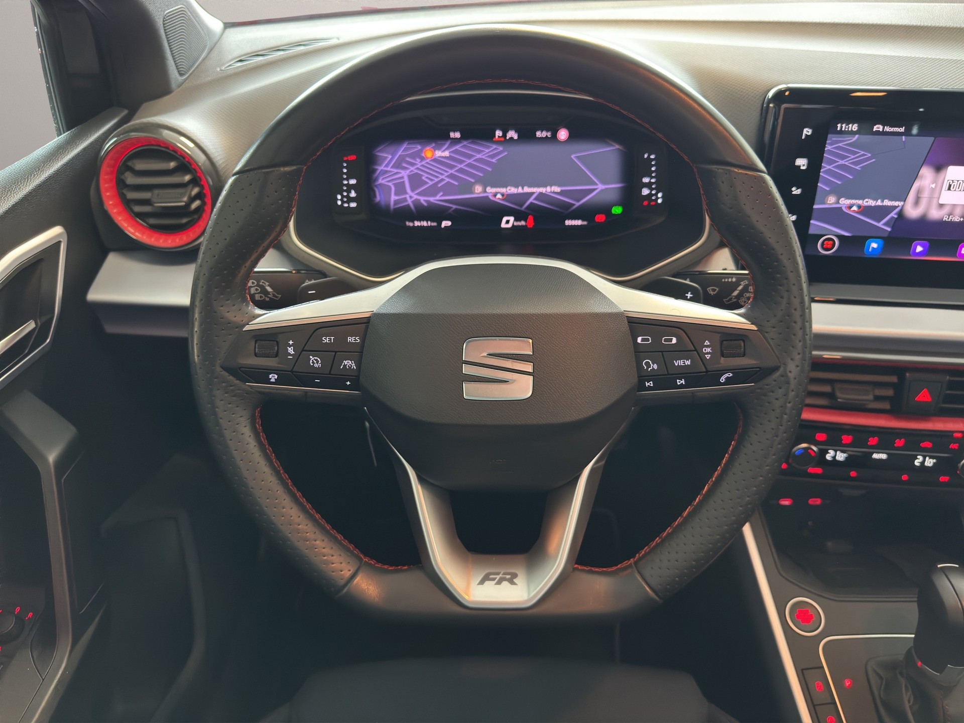SEAT Arona 1.5 Eco TSI Hola FR DSG-image-9