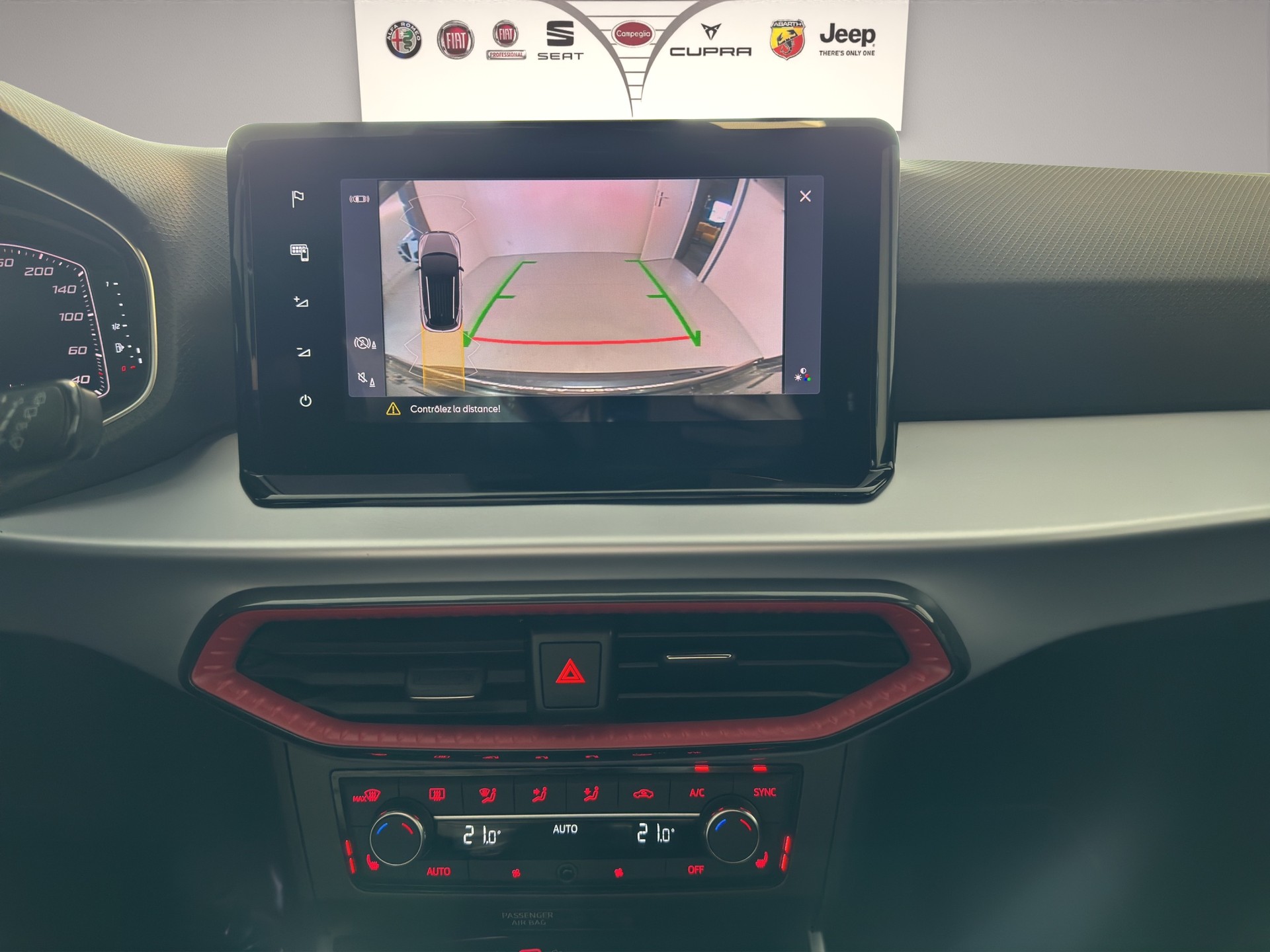 SEAT Arona 1.5 Eco TSI Hola FR DSG-image-12