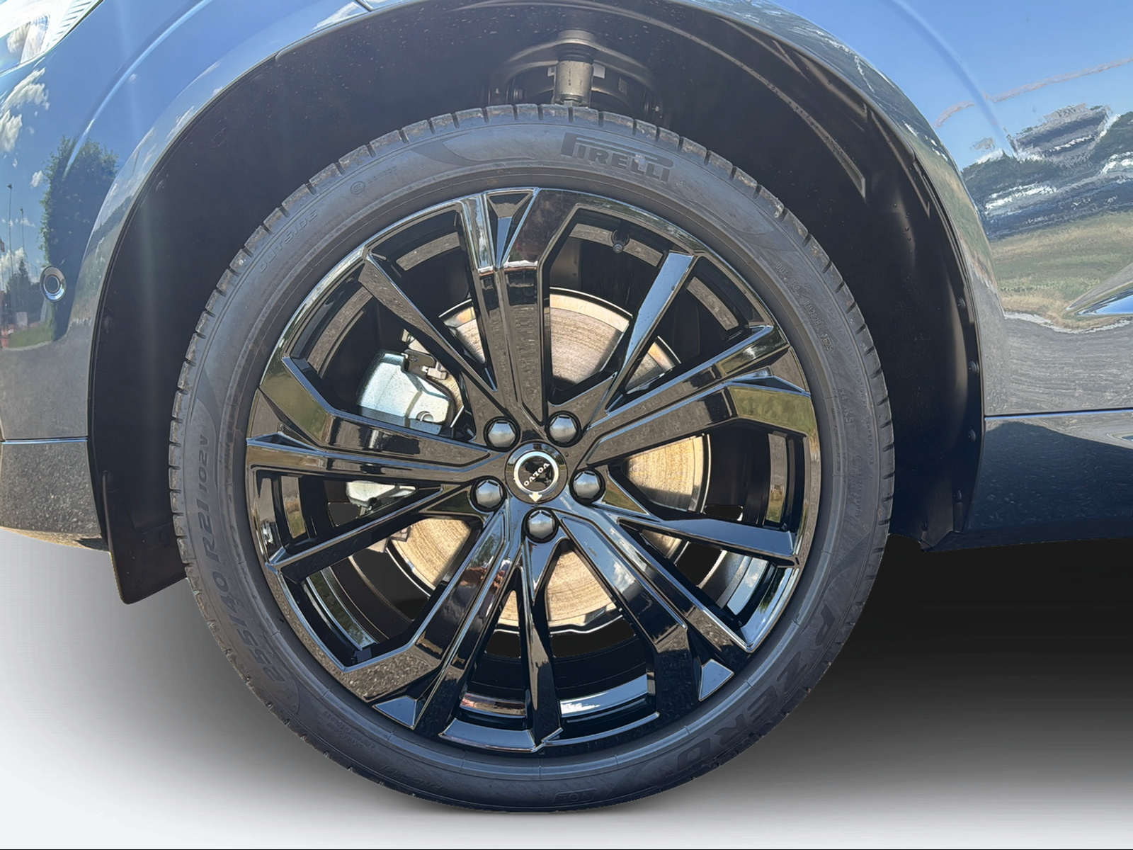 VOLVO XC60 2.0 T6 TE Black Edition eAWD-image-8